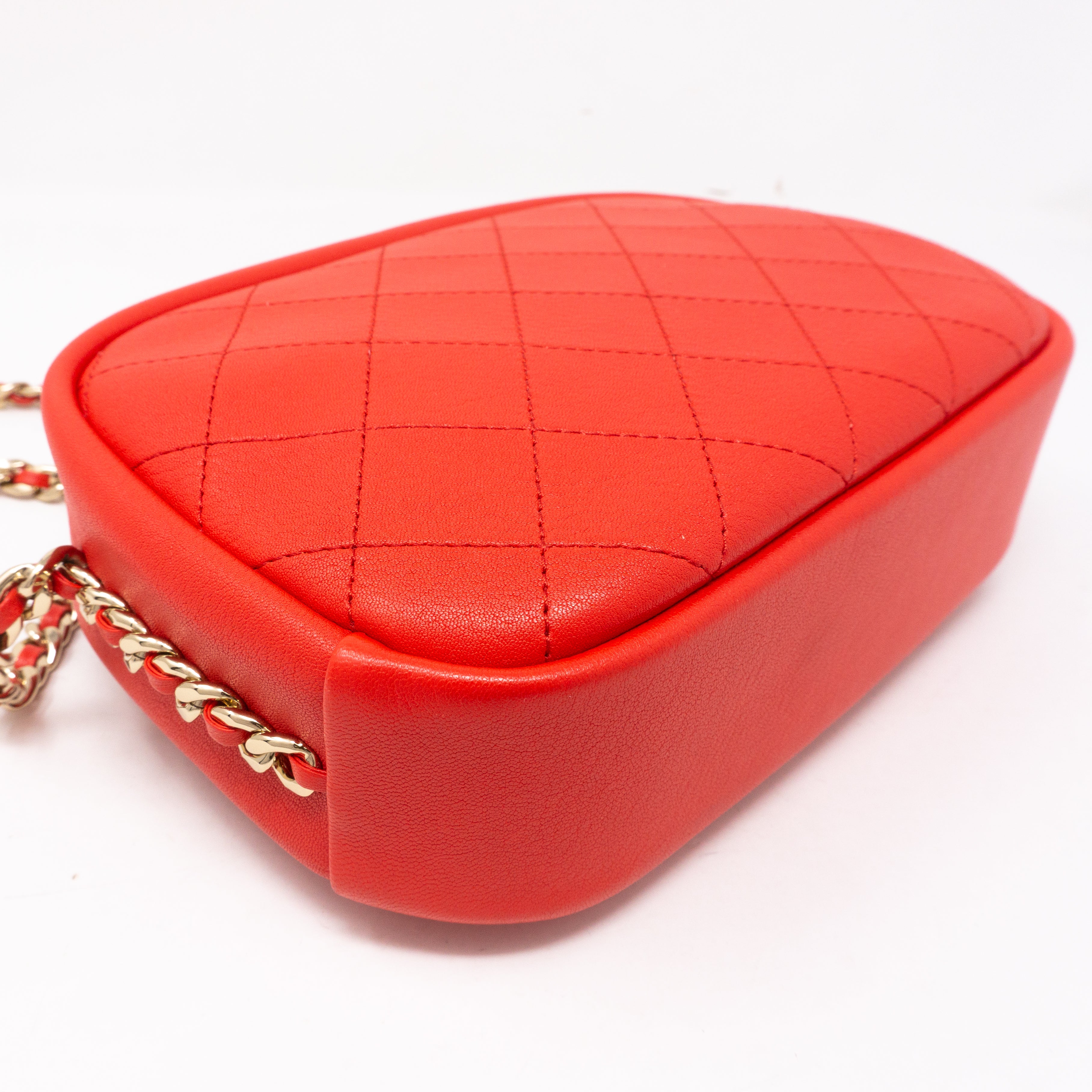 Casual Trip Camera Case Red Leather