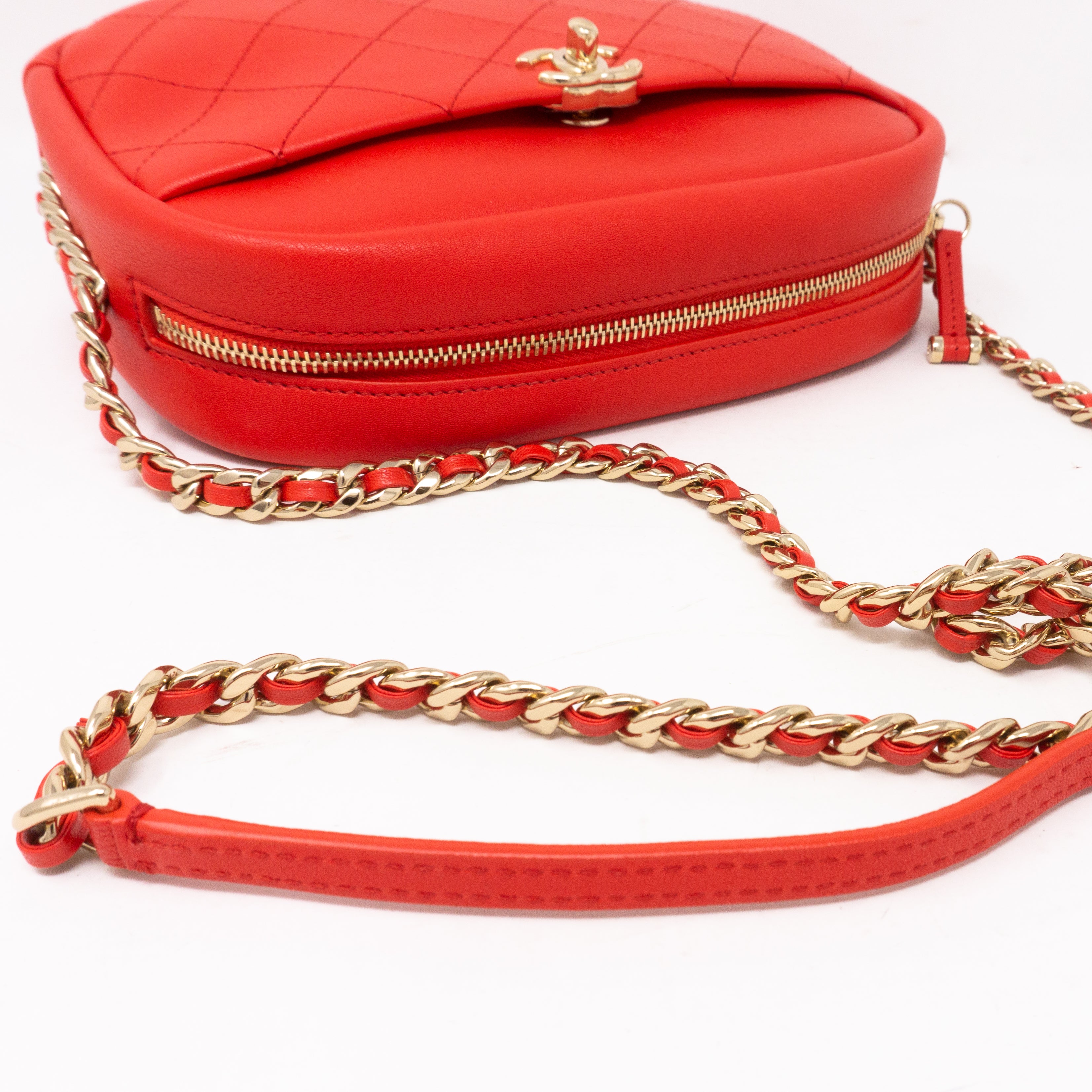Casual Trip Camera Case Red Leather