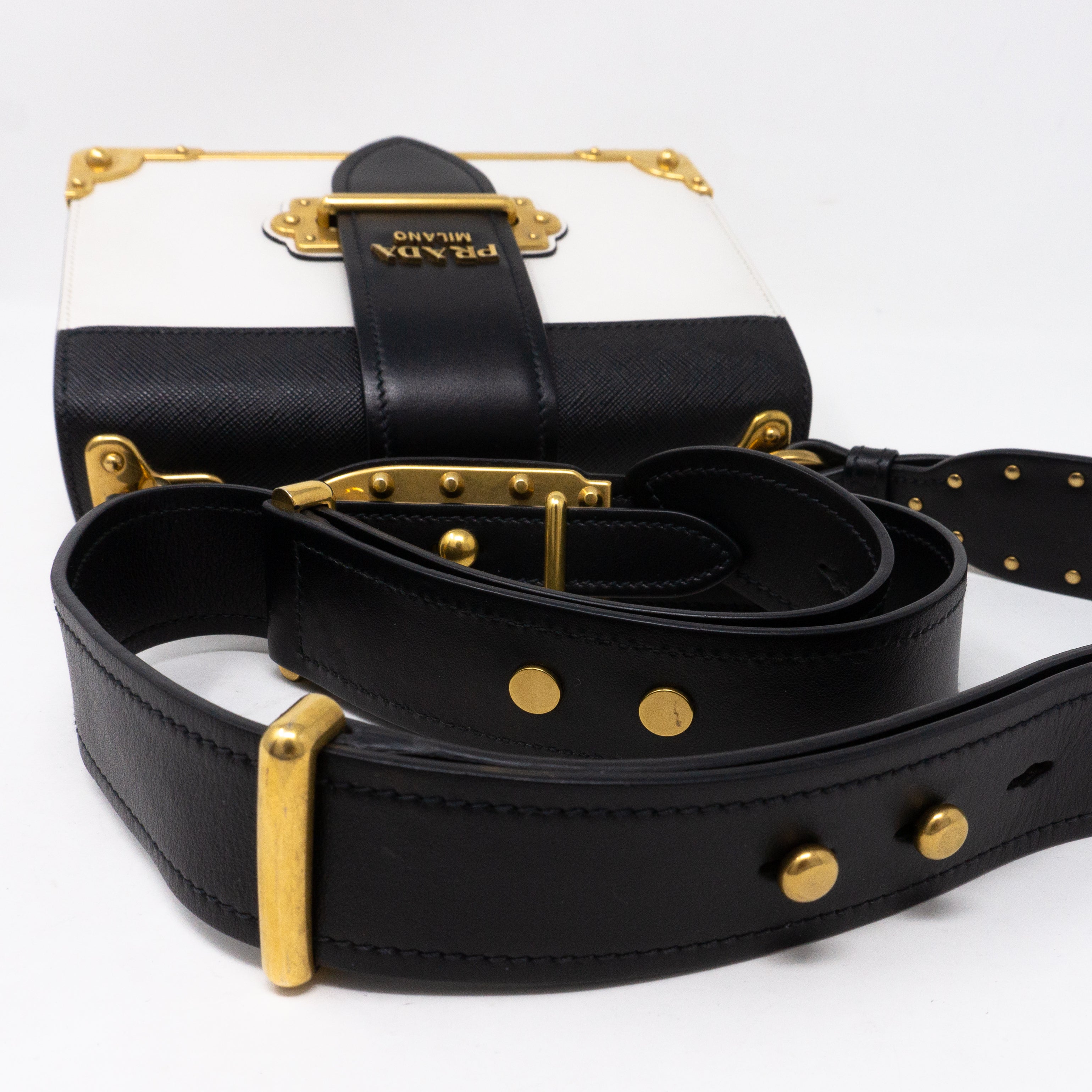 Cahier White Black Leather Bag