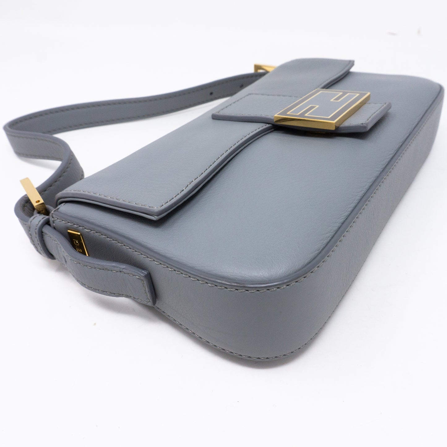 Baguette Crossbody Light Gray Leather