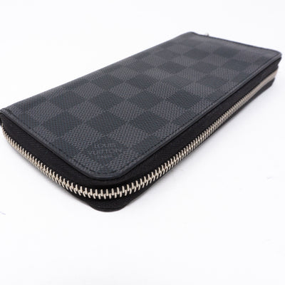 Zippy Vertical Wallet Damier Graphite