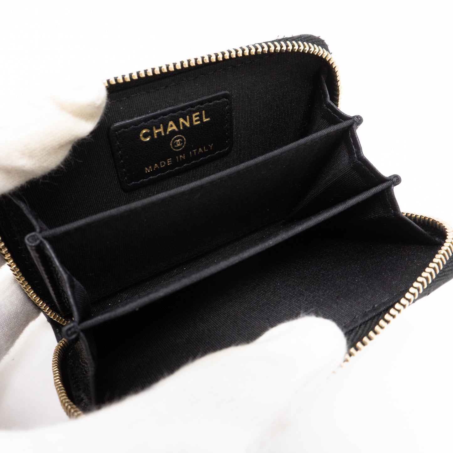 Camelia Zipped Coin Purse Black Leather