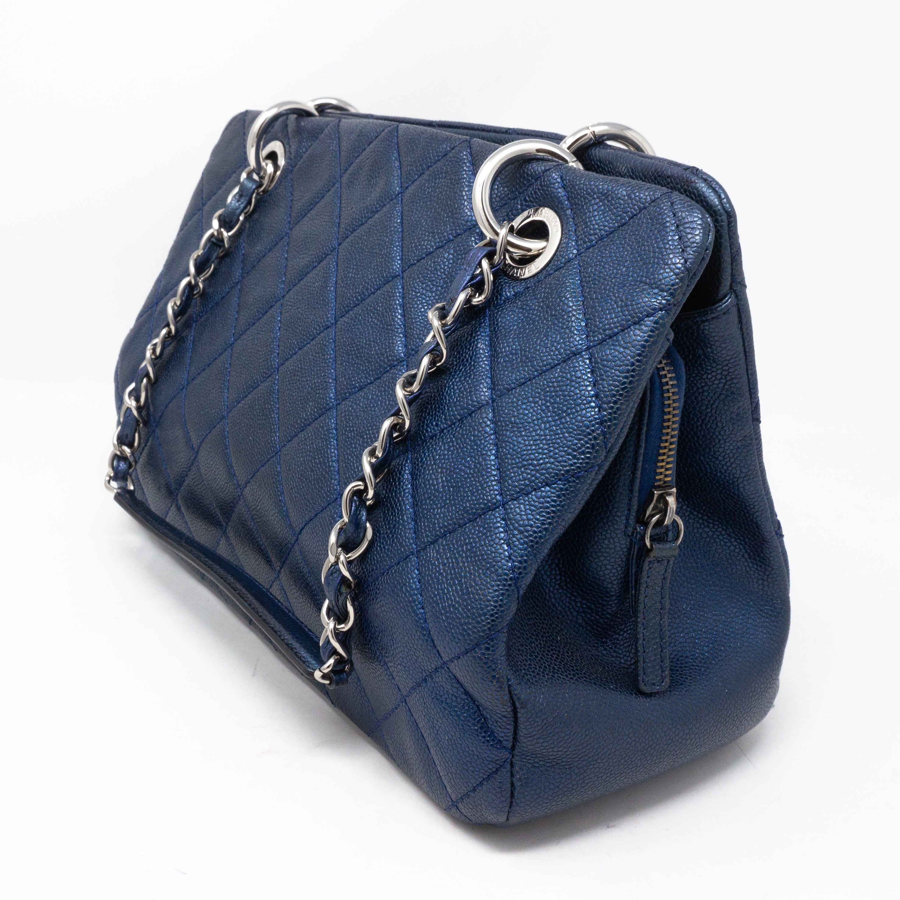 Quilted Shopping Tote Blue Caviar