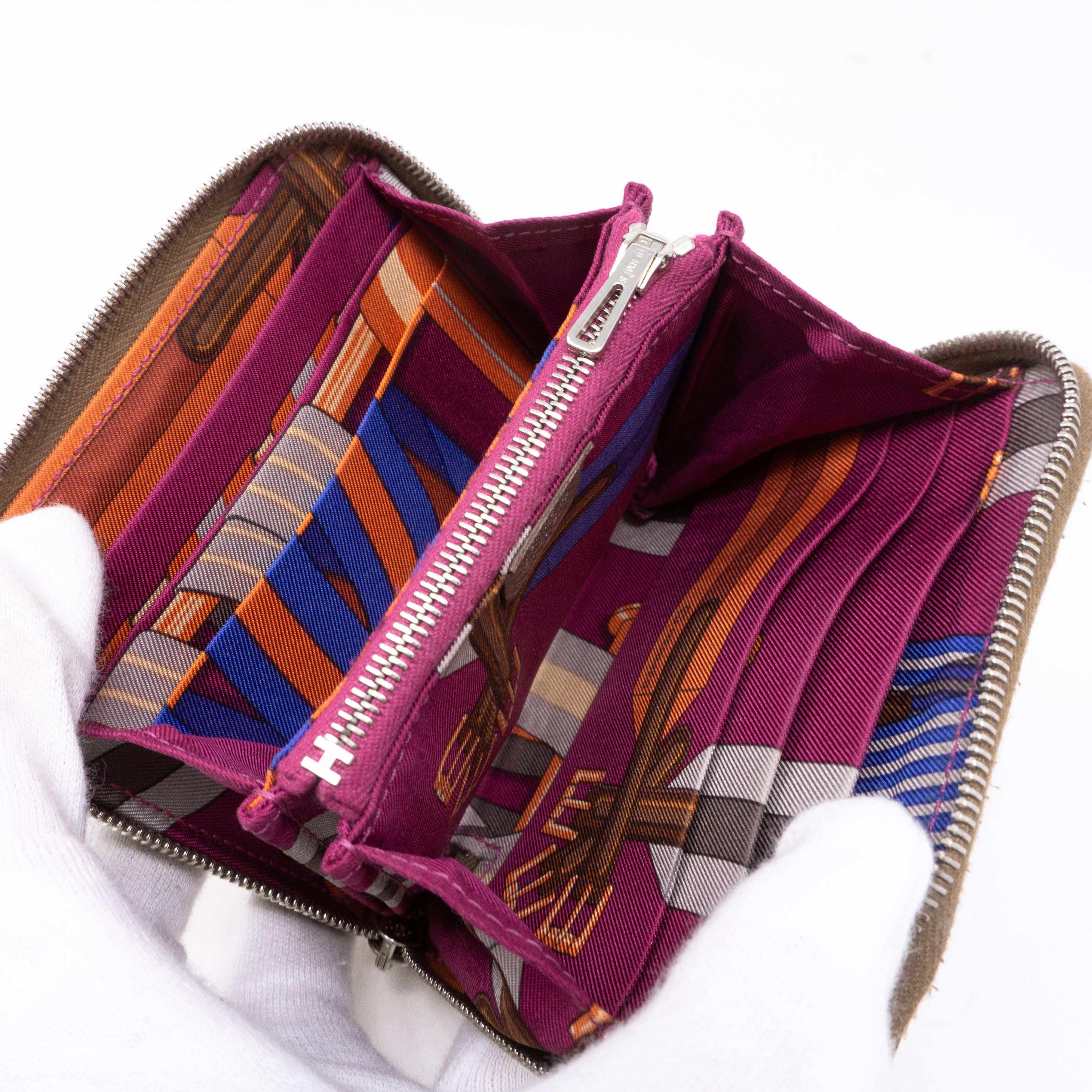 Silk'in Compact Wallet Etoupe Leather