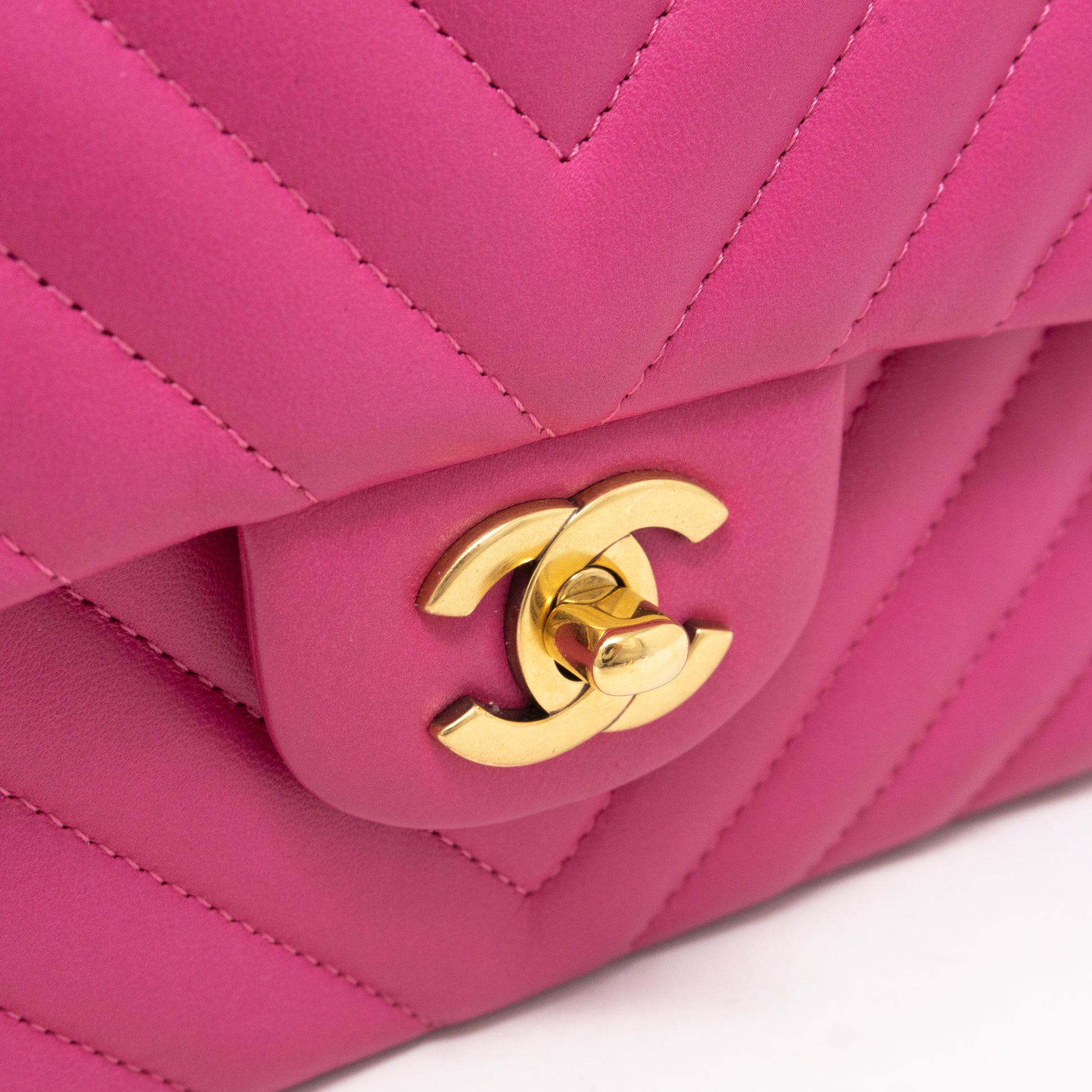 Chanel Pink Quilted Satin Classic Double Flap Medium Q6B0102KP0001