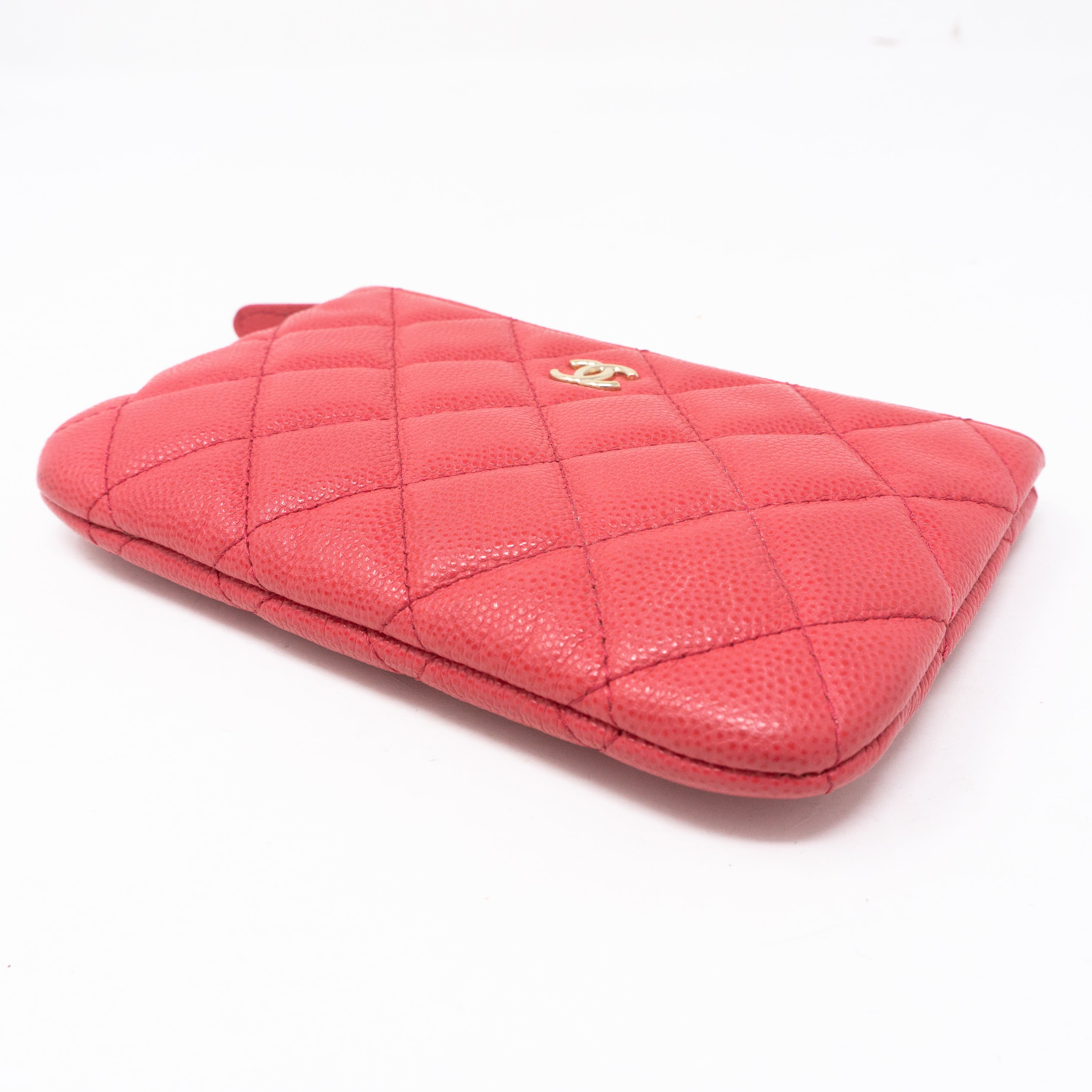 Classic Mini Pouch Pink Caviar