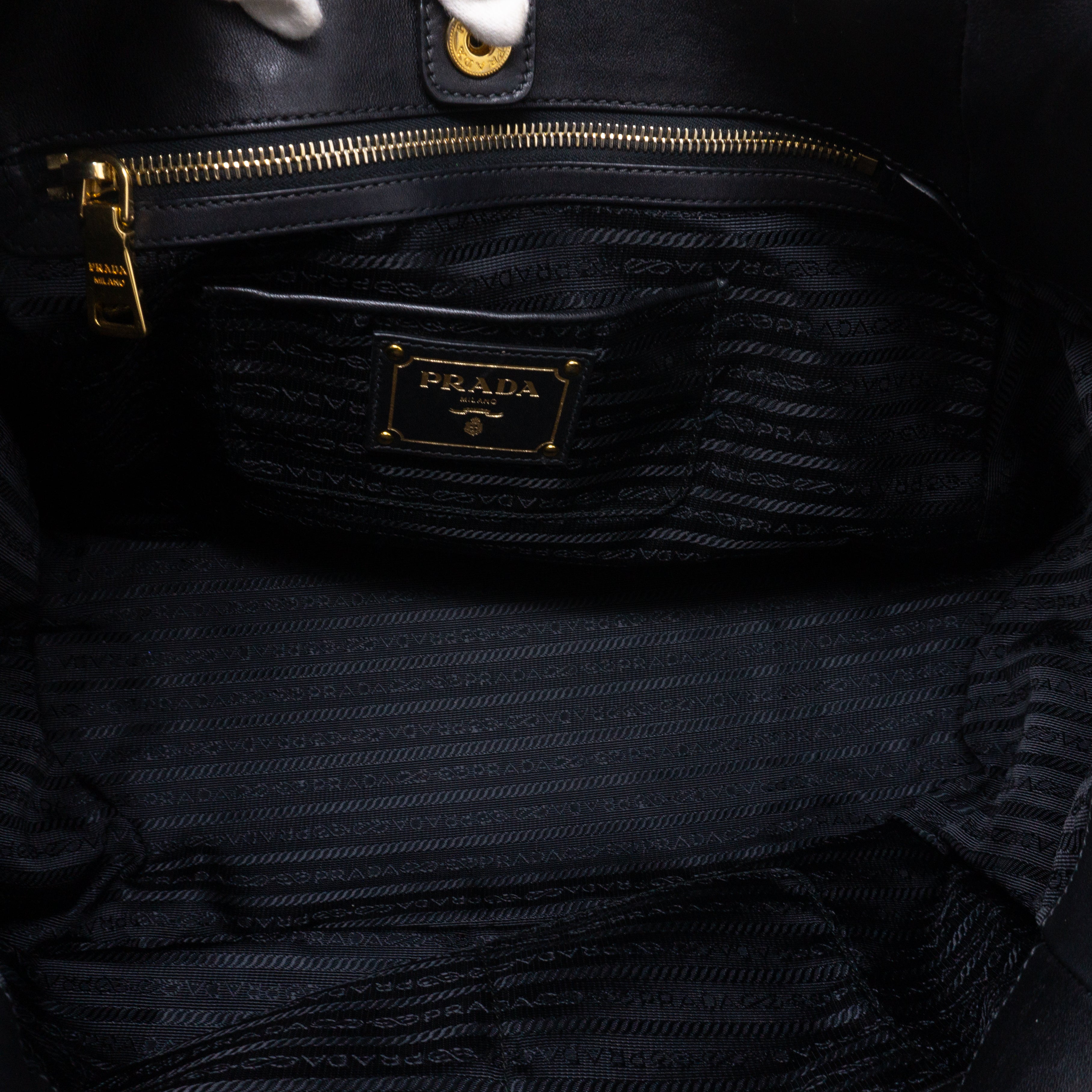 Soft Chain Tote Black Leather