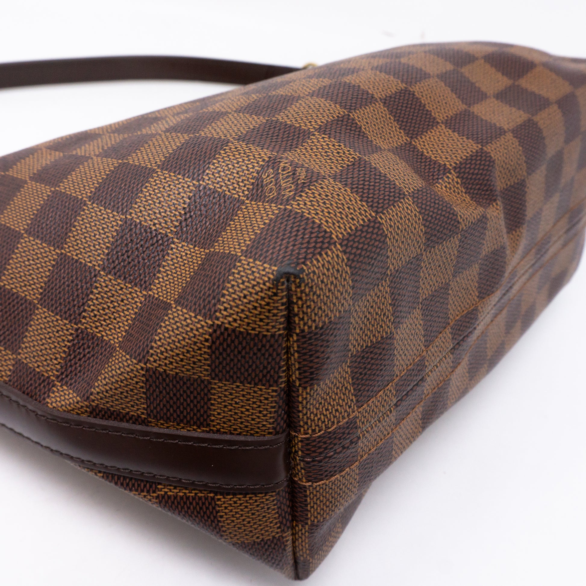 Louis Vuitton Damier Ebene Illovo MM - Brown Shoulder Bags, Handbags -  LOU807327