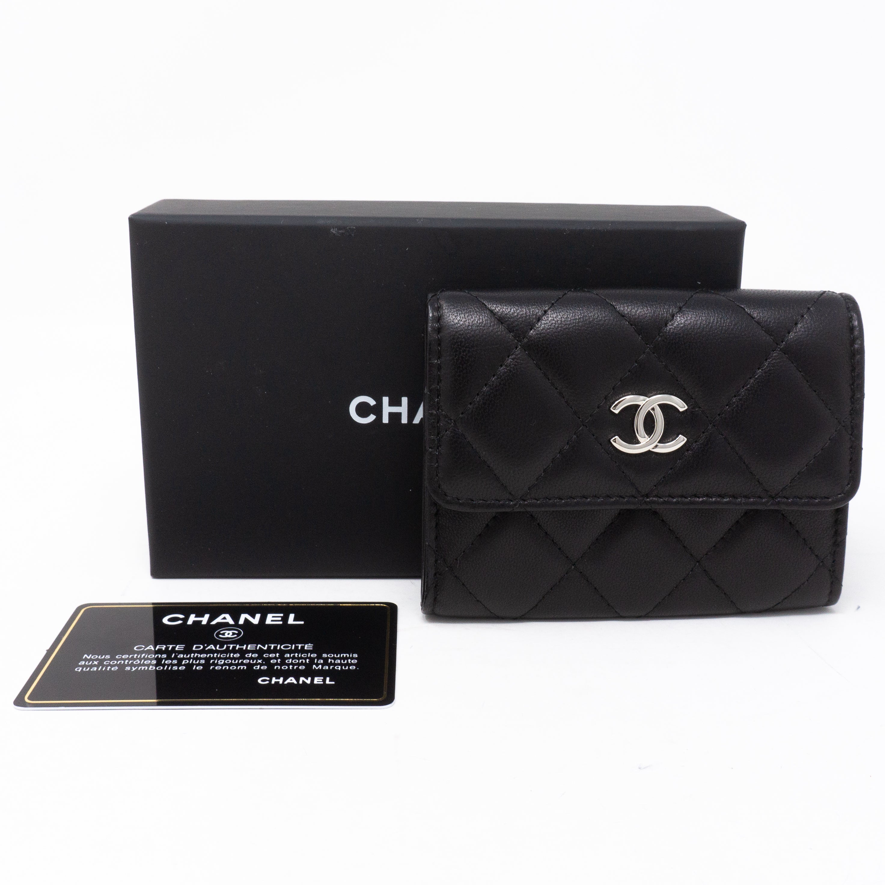 Classic Flap Card Case Large Black Lambskin