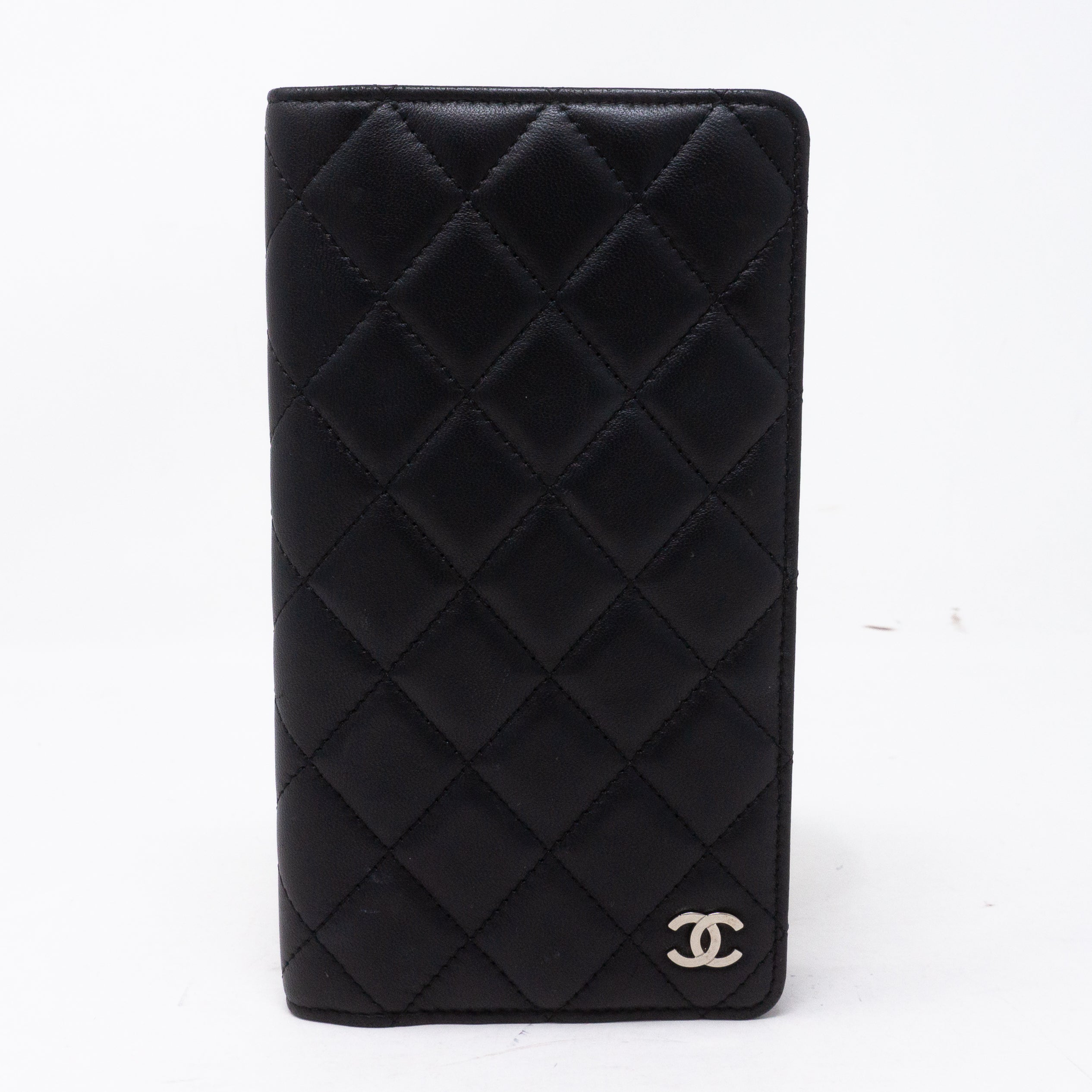 Classic Quilted Agenda Medium Black Leather