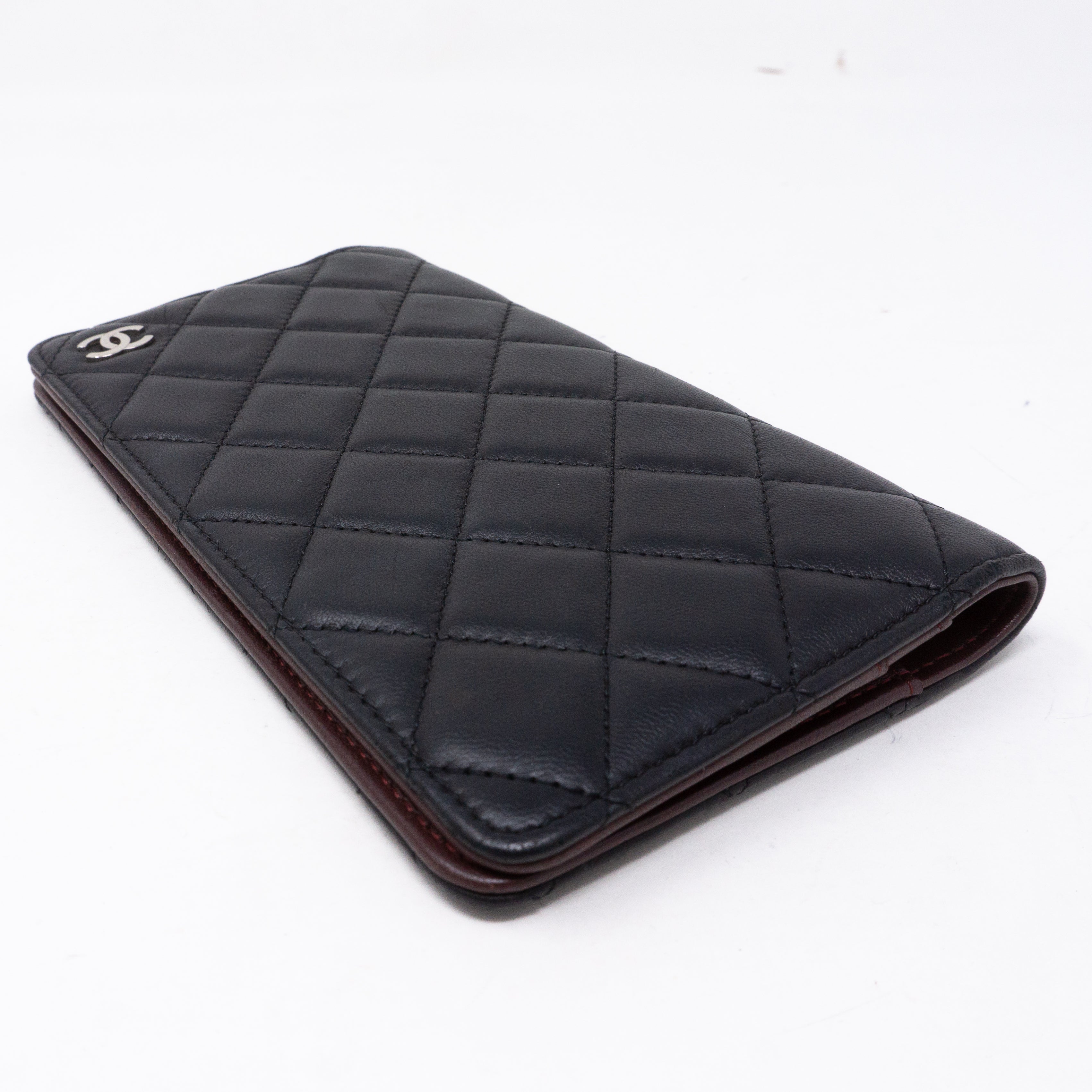 Classic Quilted Agenda Medium Black Leather