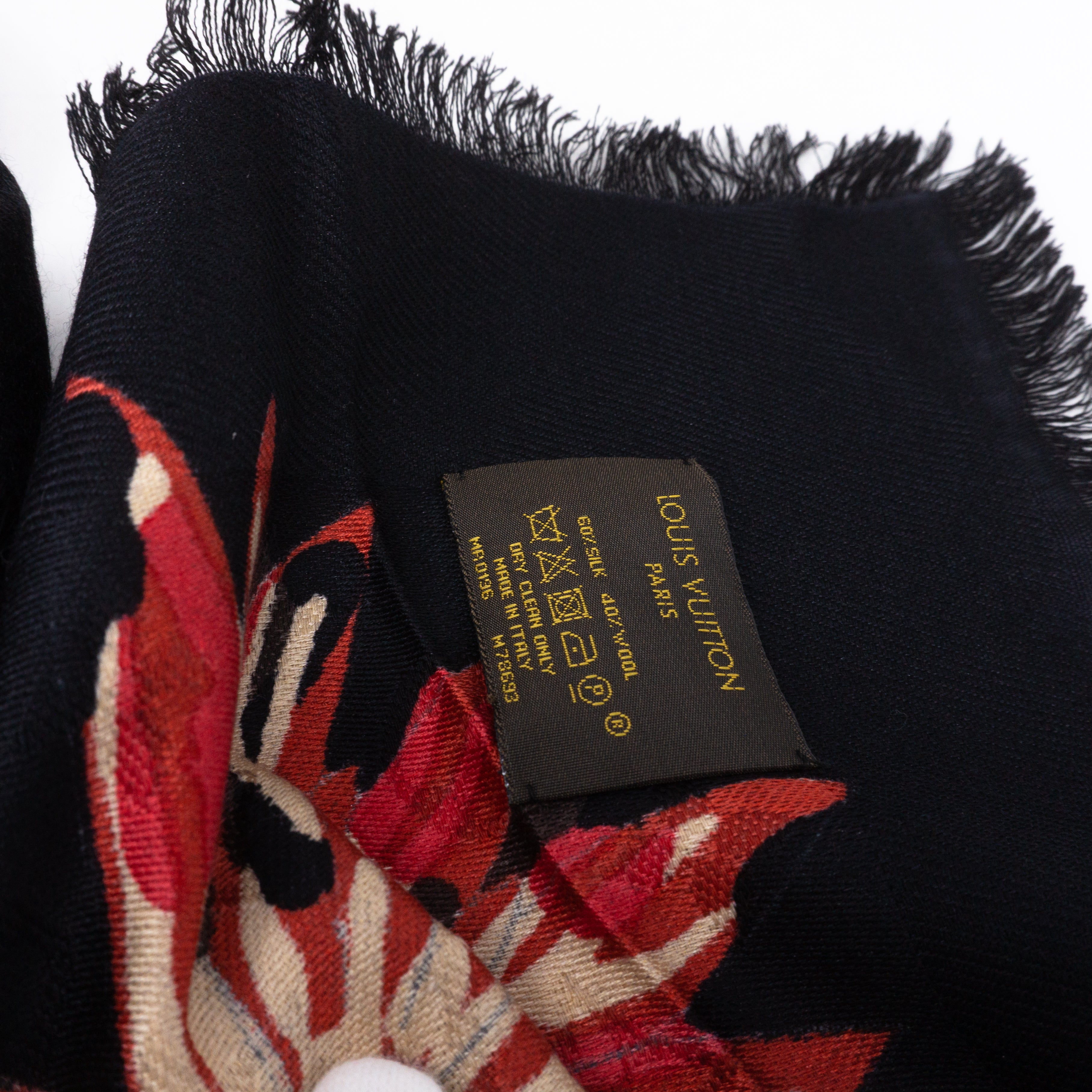 Monogram Shawl Devorgram Black