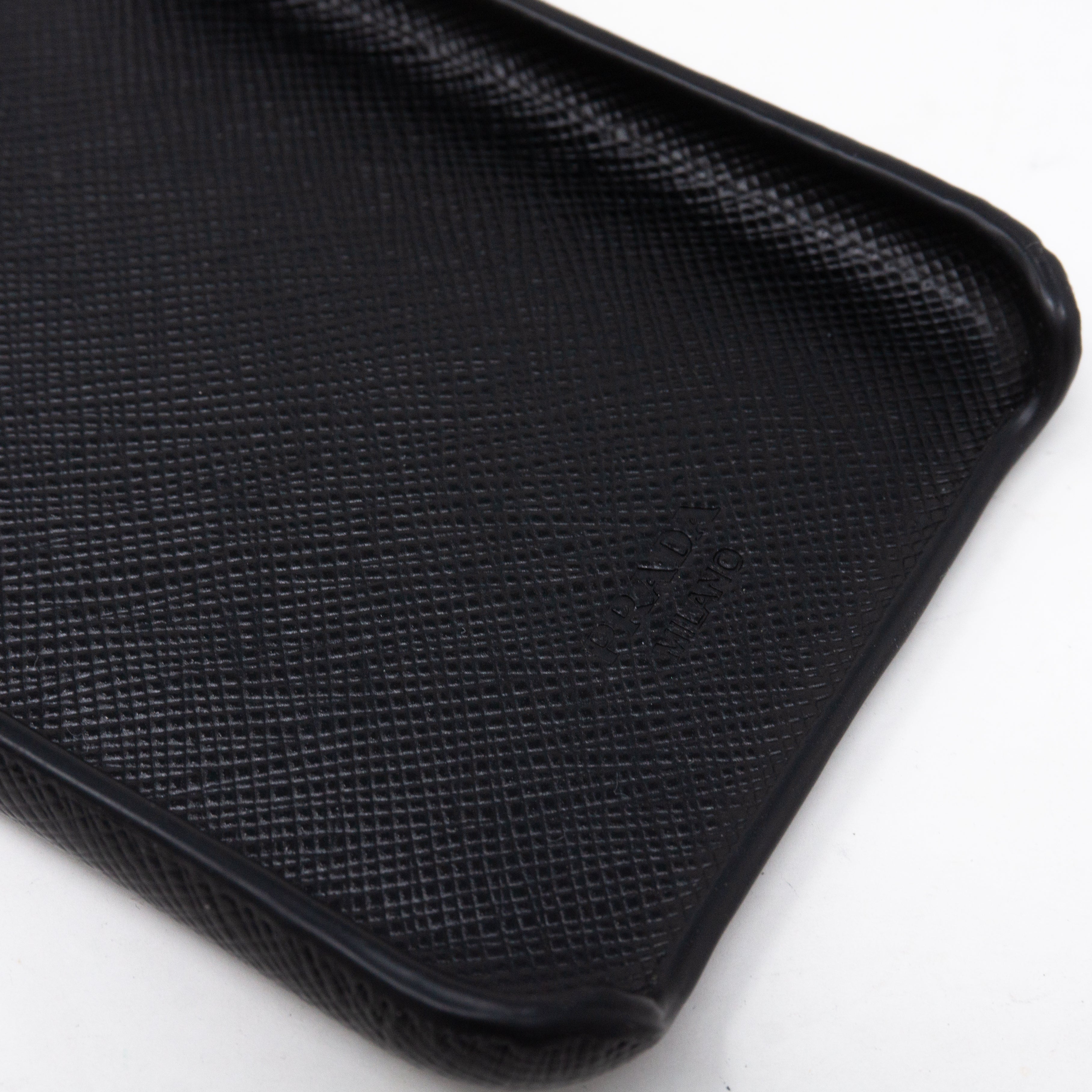 iPhone 11 Pro Cover Black Saffiano Leather