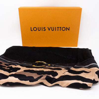 Monogram Shawl Leogram Black