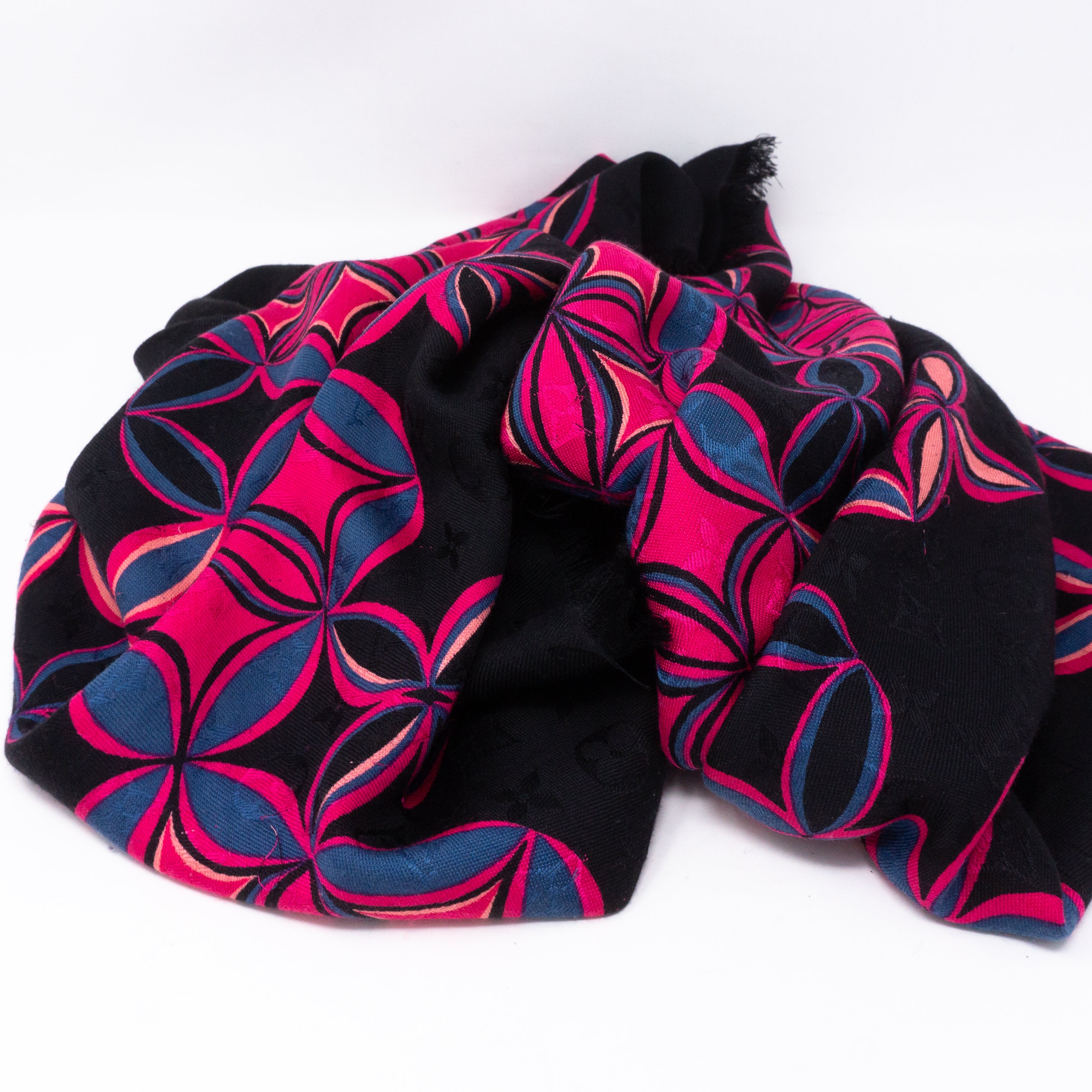 Monogram Shawl Flowergram Black