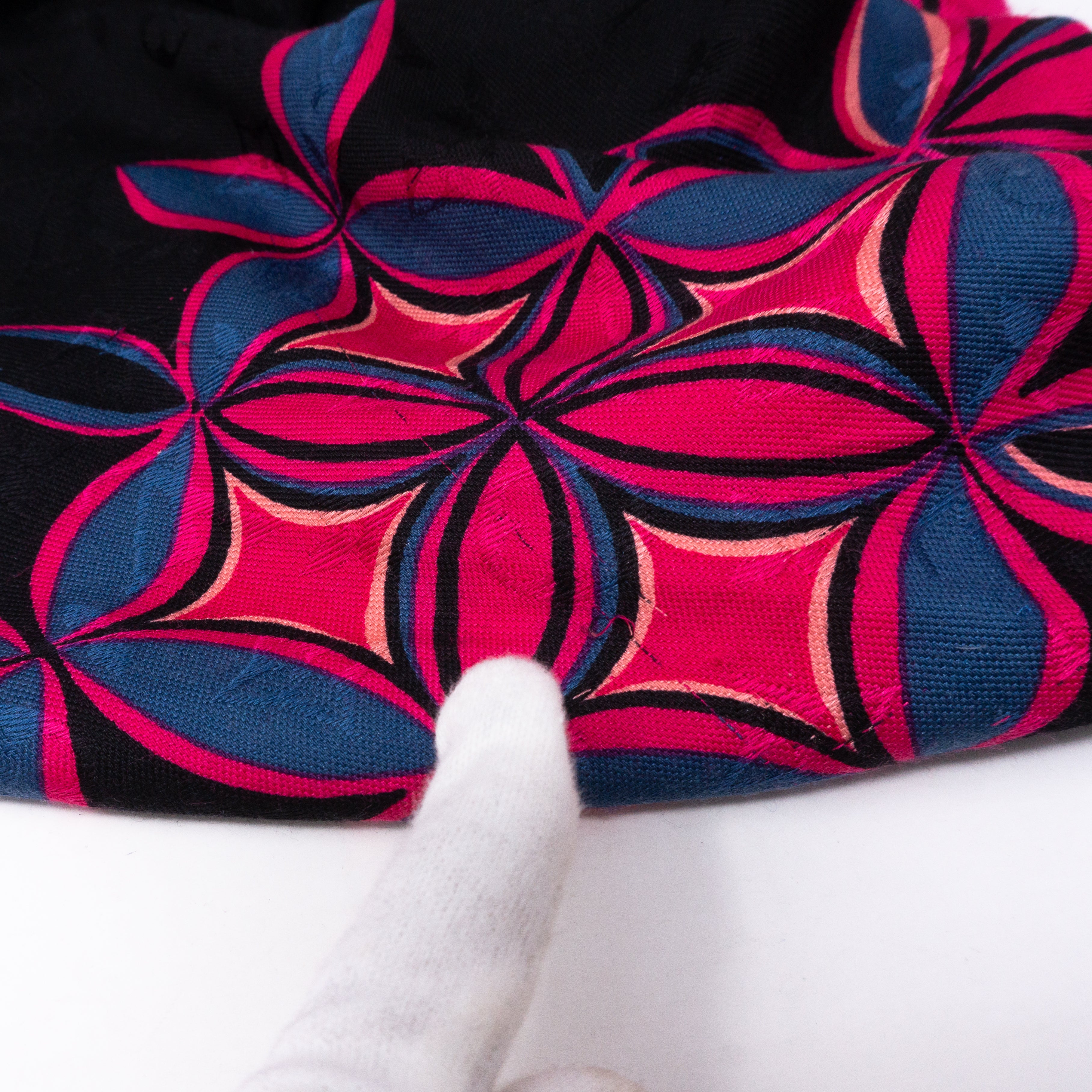 Monogram Shawl Flowergram Black