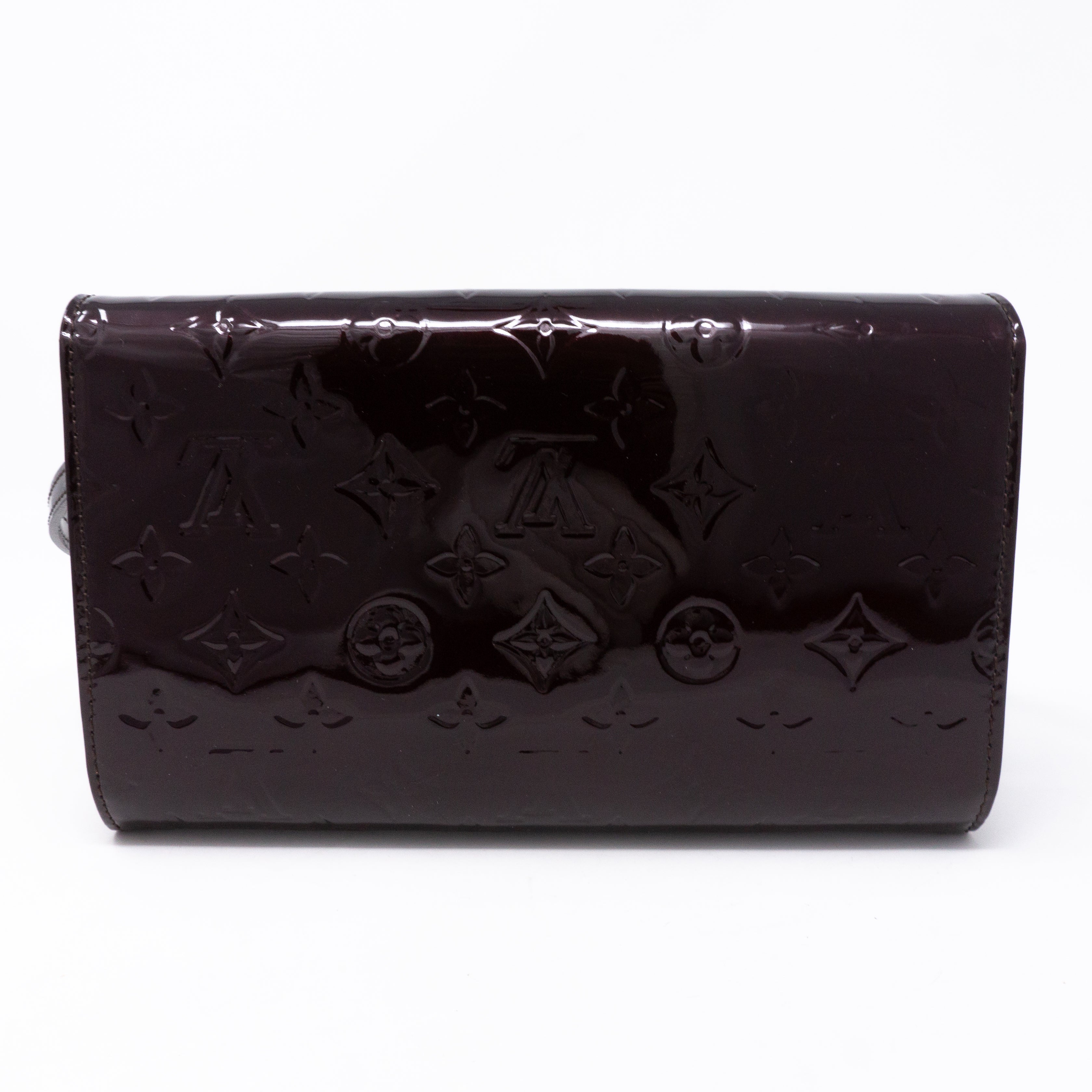 Ana Clutch Vernis Amarante