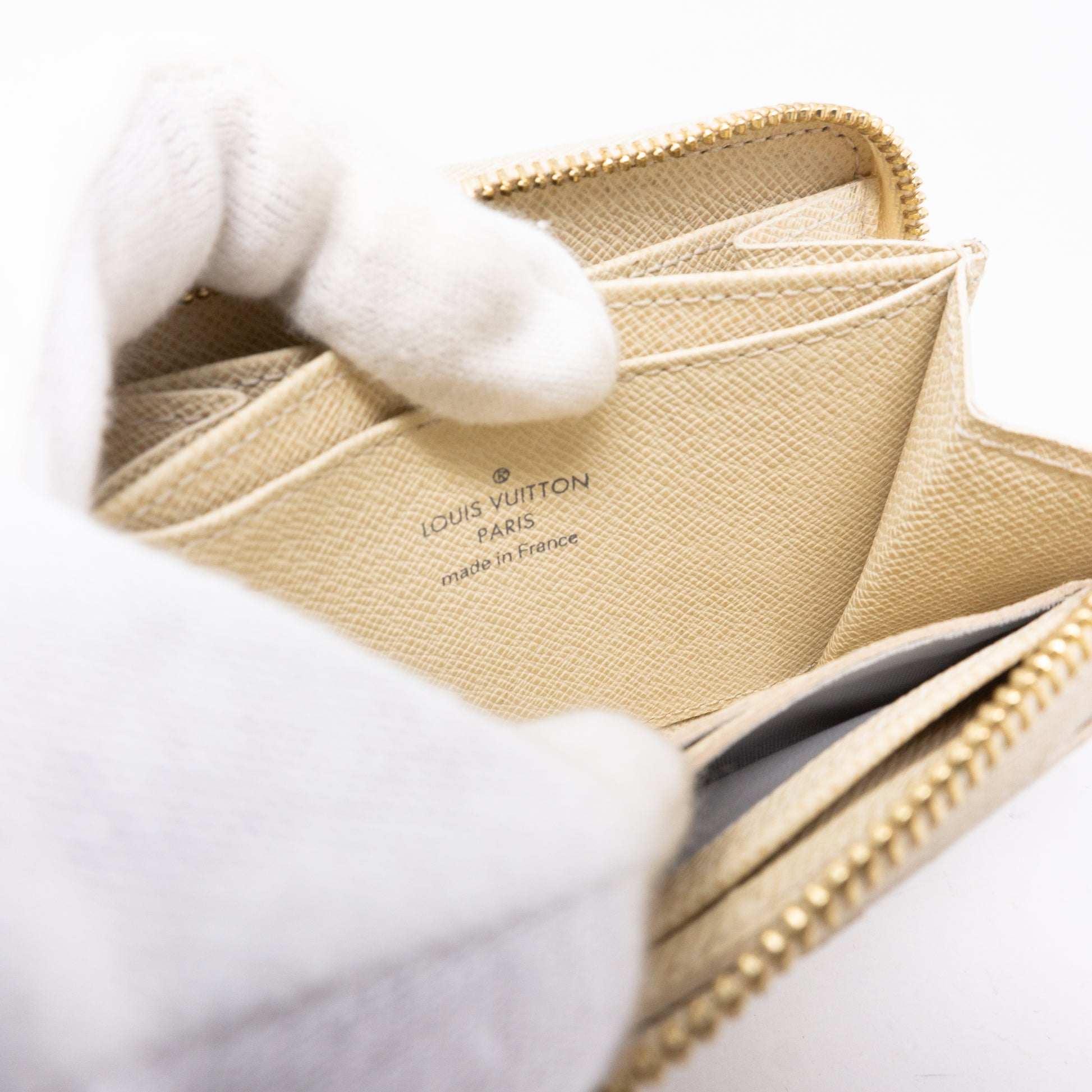 Louis Vuitton, Bags, Louis Vuitton Damier Azur Zippy Coin Purse Wcoa  Dustbag