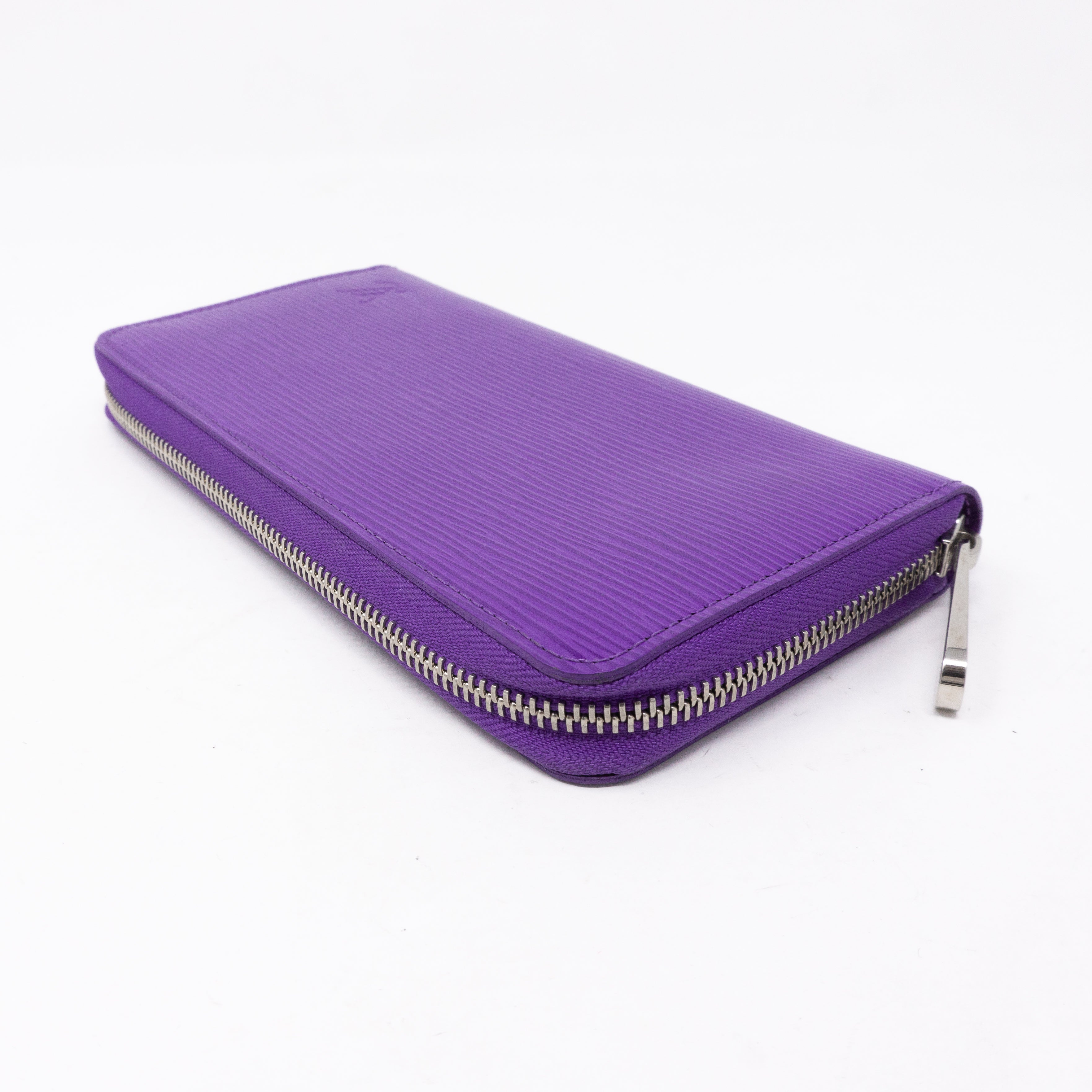 Zippy Wallet Epi Leather Purple
