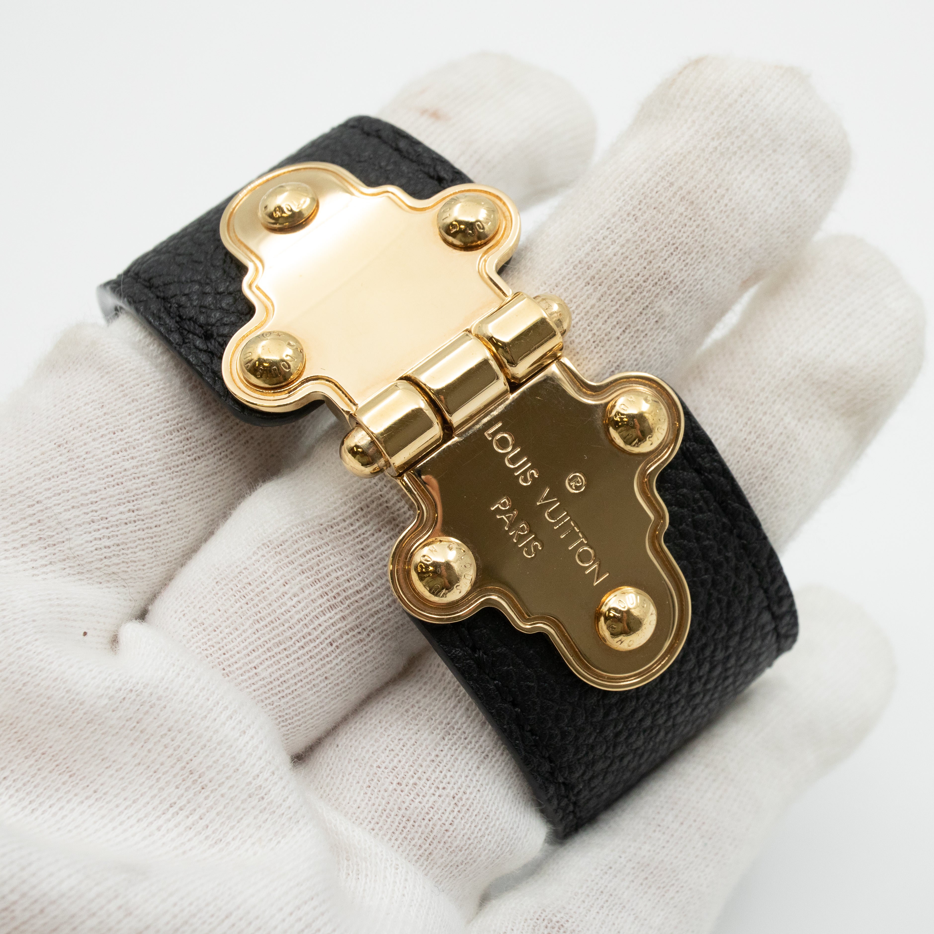 Save It Bracelet Black Leather