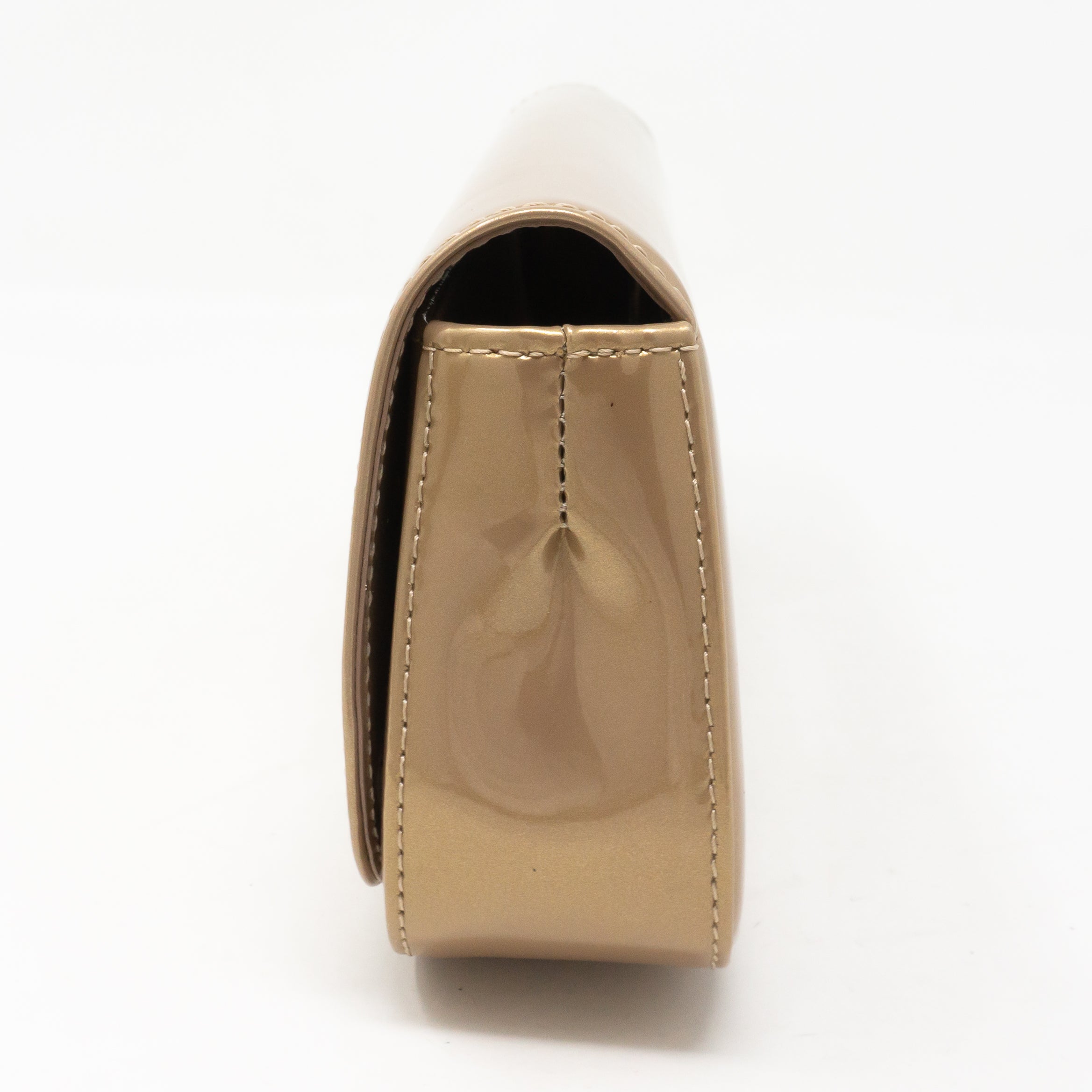 Pochette SoBe Vernis Beige Poudre