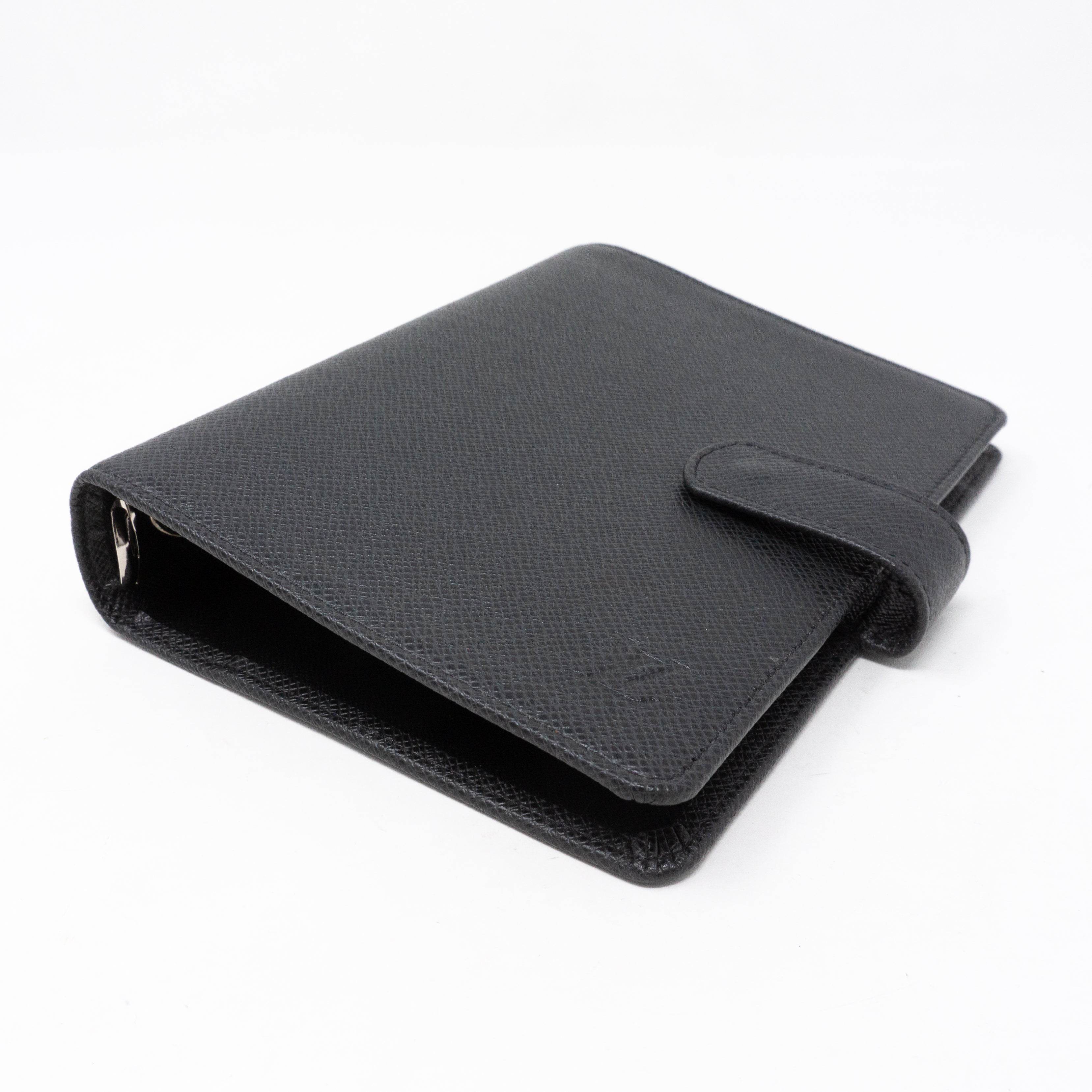 Medium Ring Agenda Cover Taiga Black