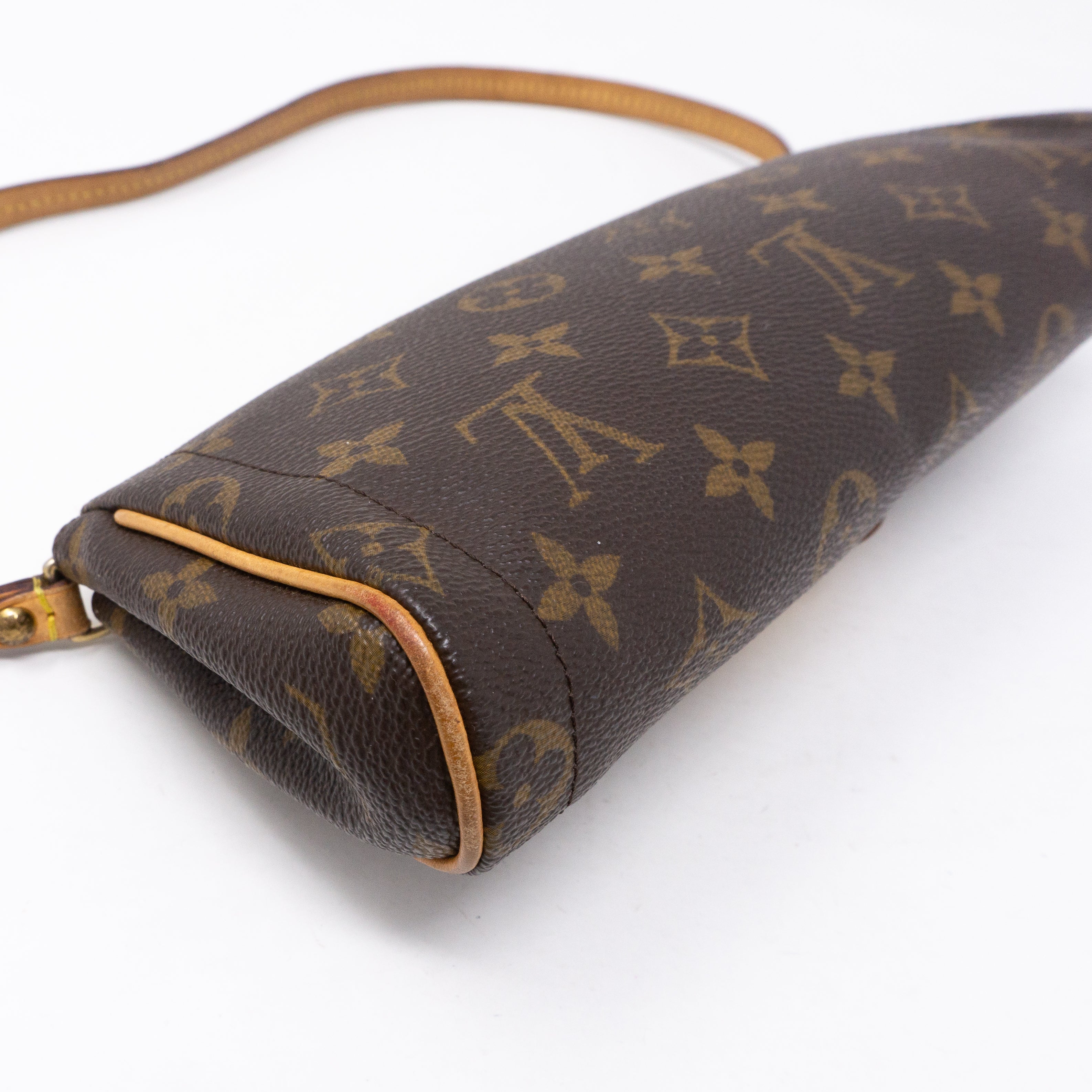 Pochette Beverly Monogram