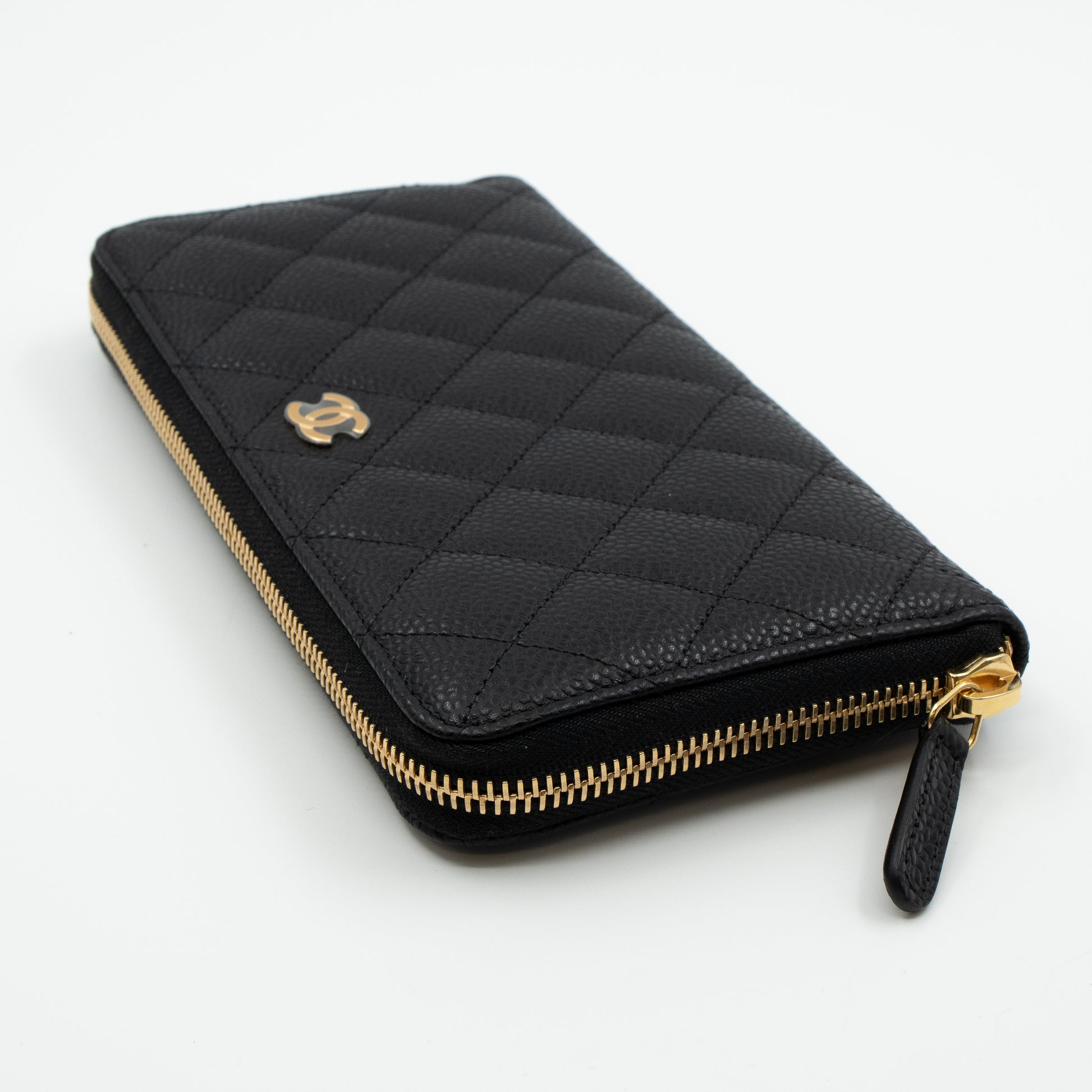 Chanel – Classic Long Zipped Wallet Black Caviar – Queen Station