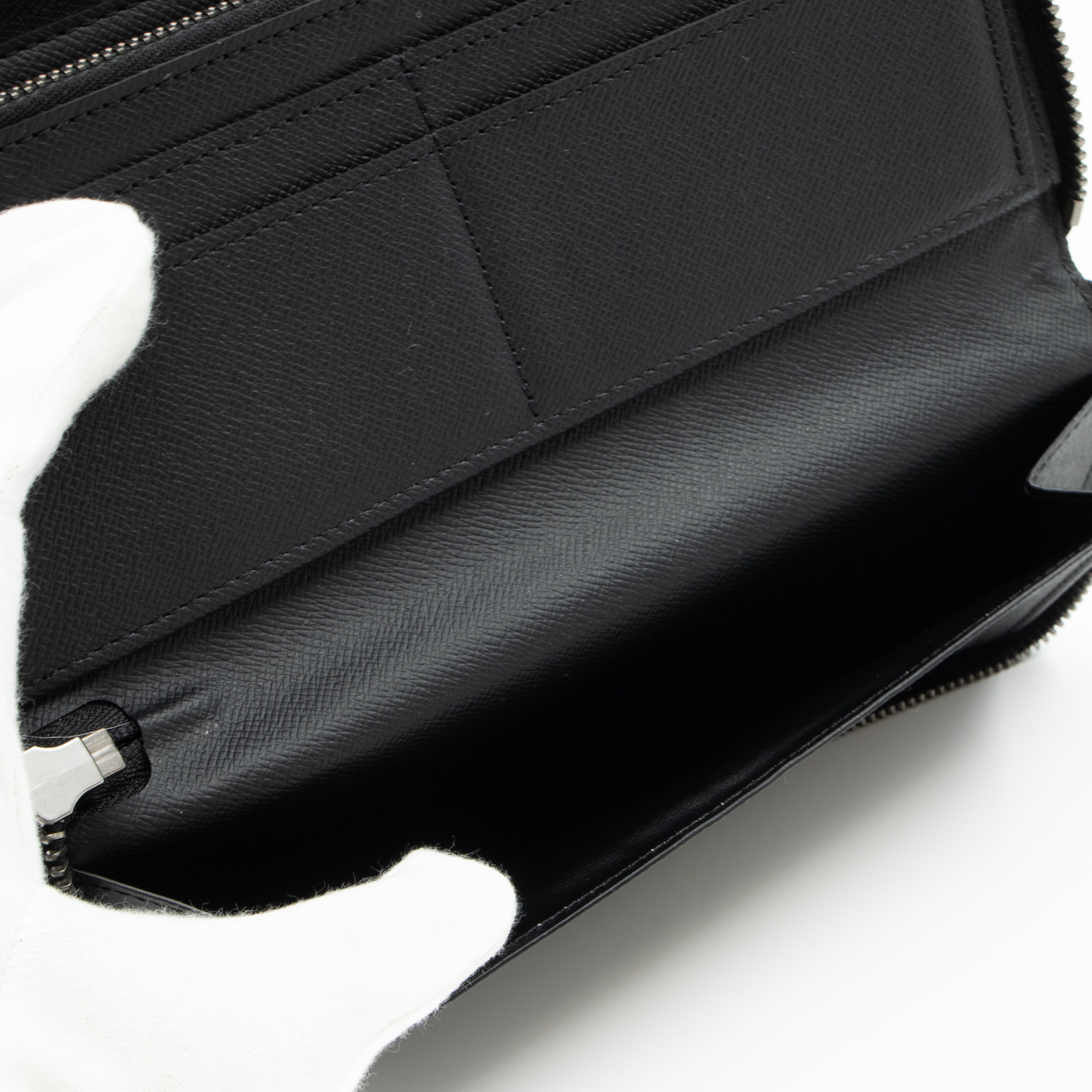 Zippy Vertical Wallet Monogram Eclipse