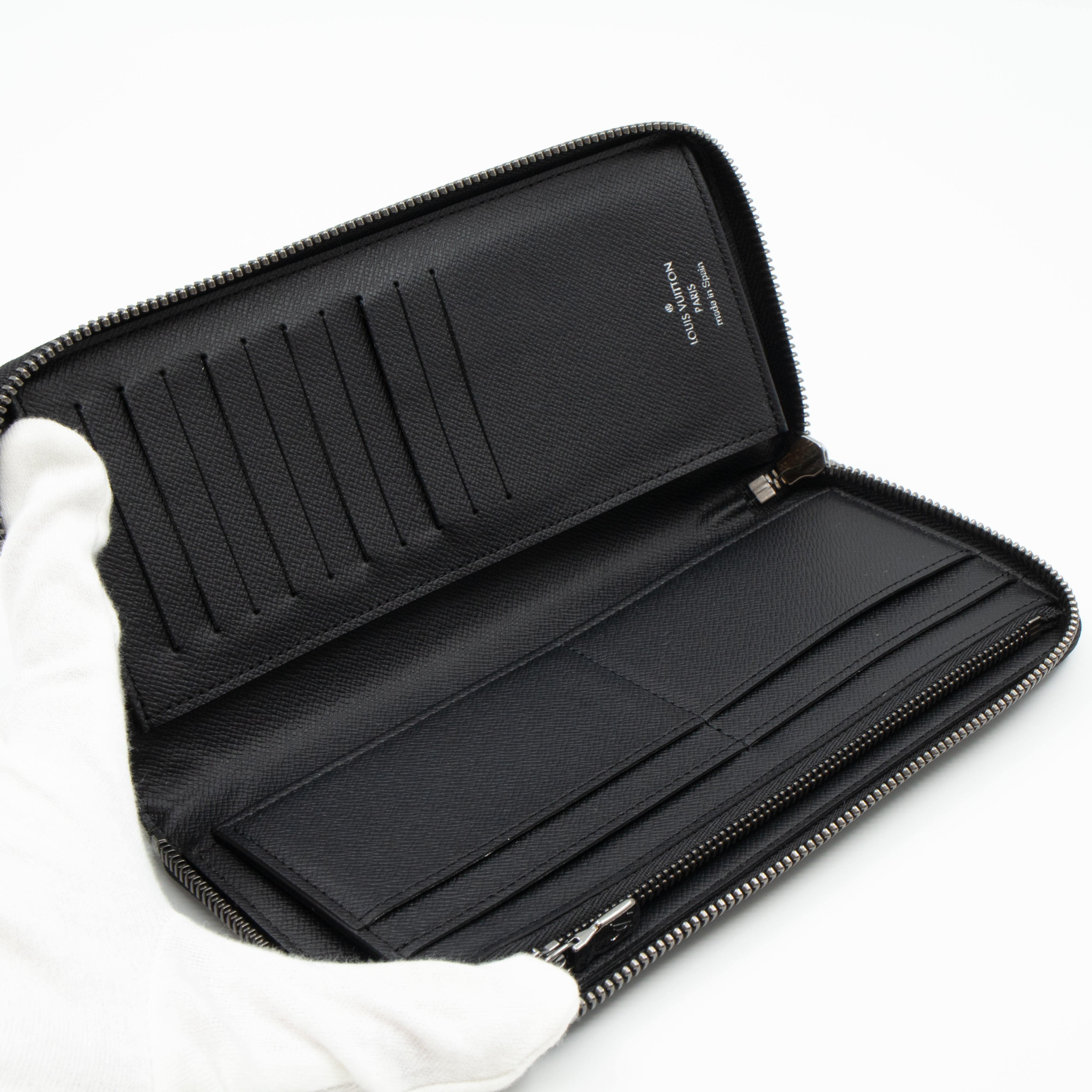 Zippy Vertical Wallet Monogram Eclipse