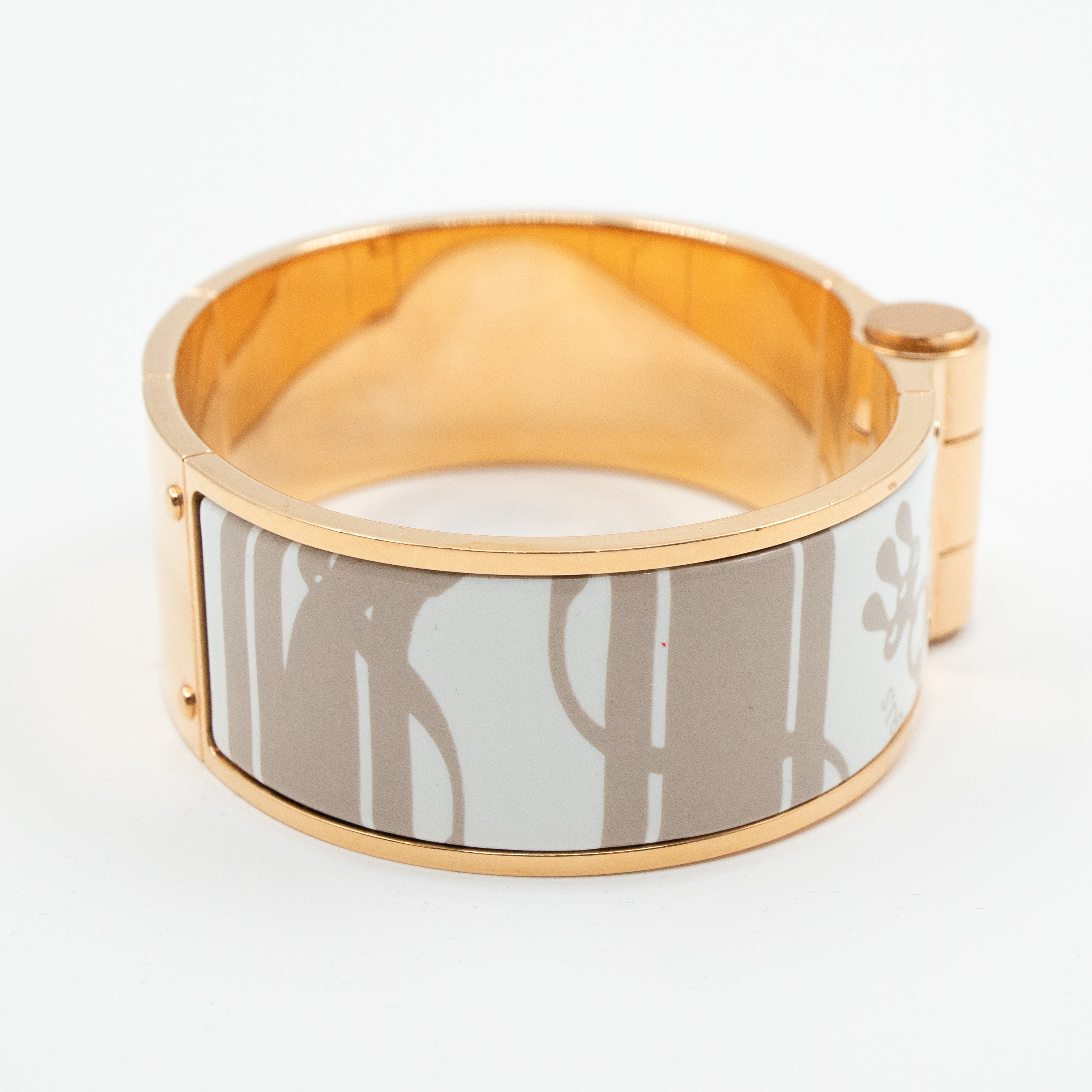 Hinged Bracelet White Rose Gold