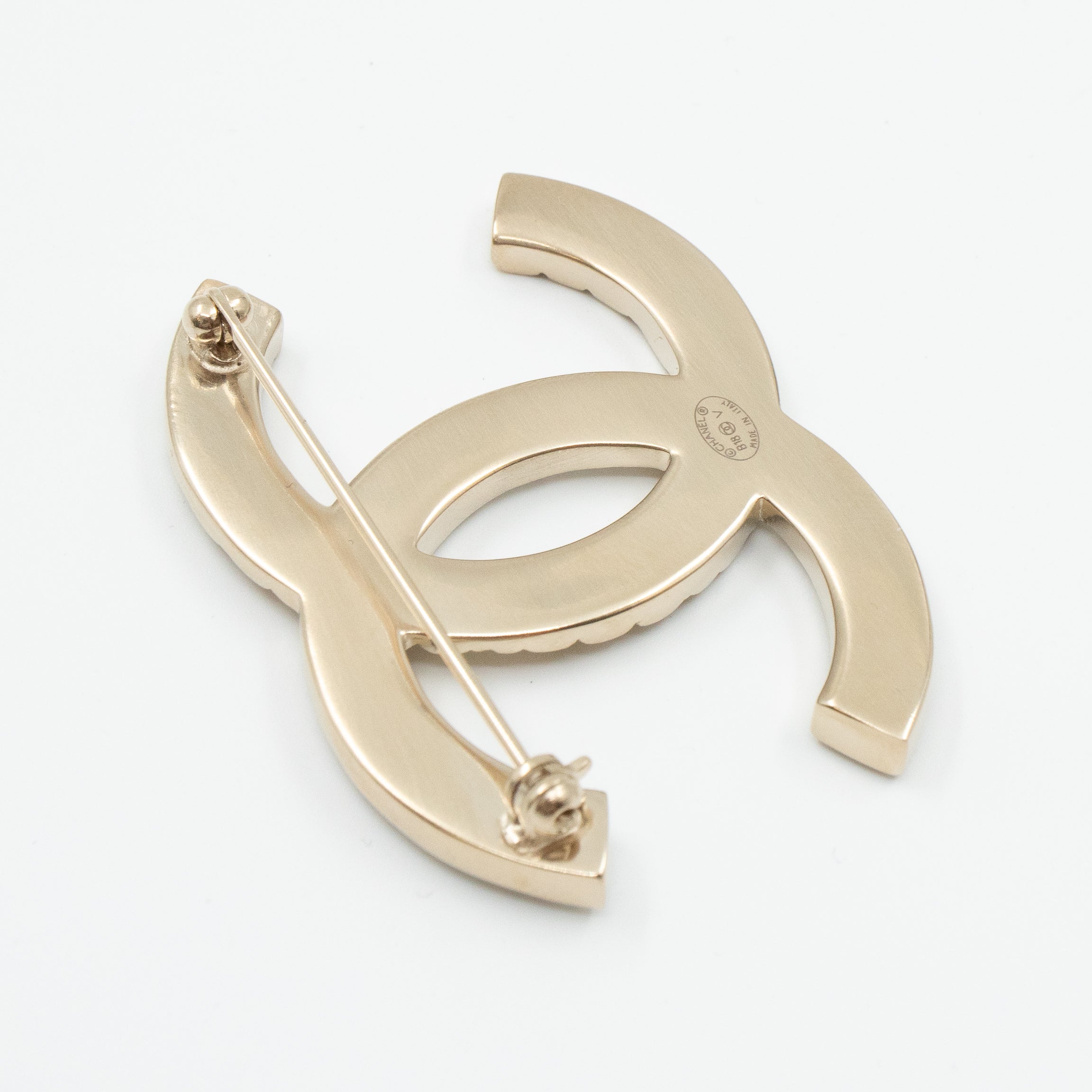 CC Brooch Crystal Light Gold