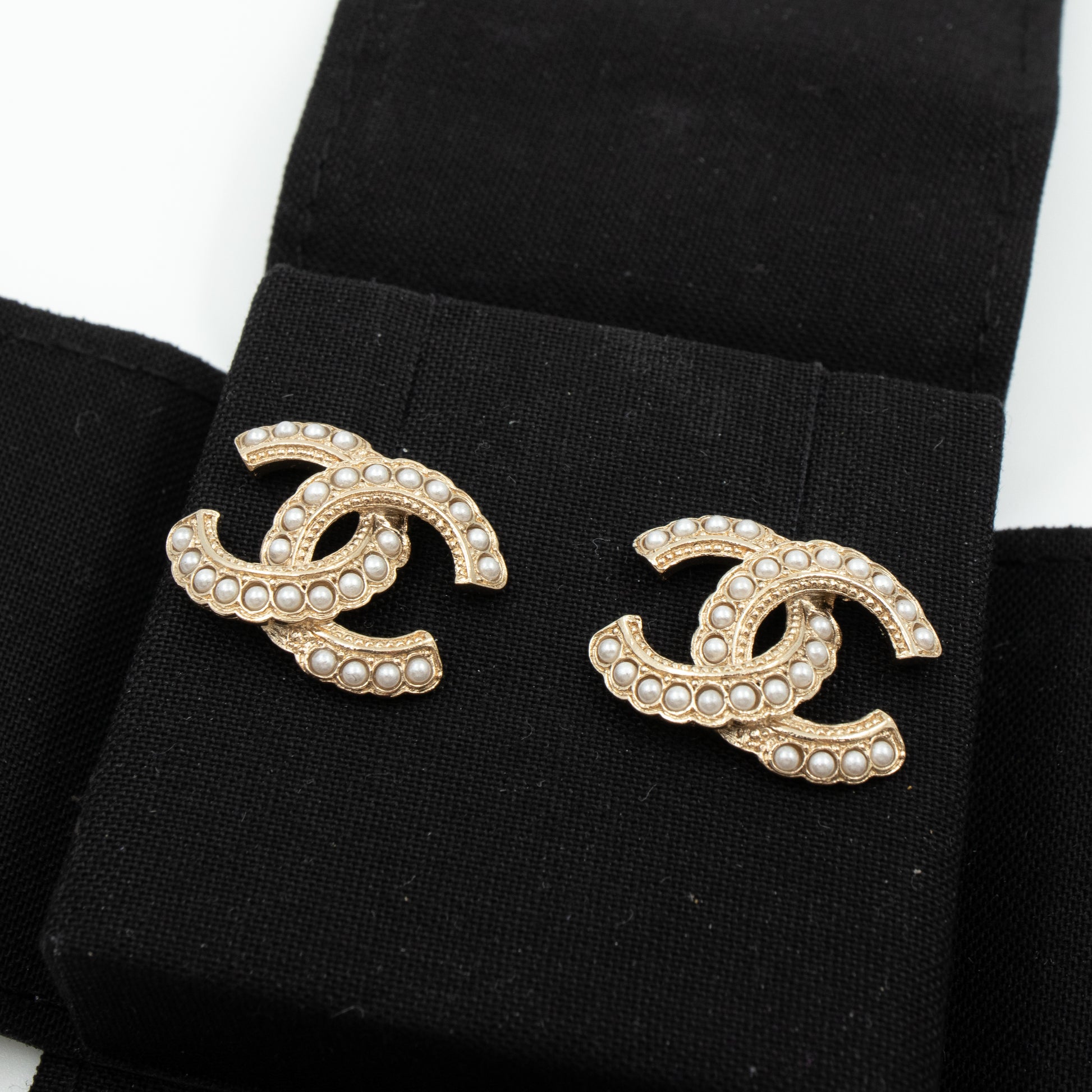 Chanel Crystal Pearl CC Earrings 0.5 Gold in Gold Metal - US
