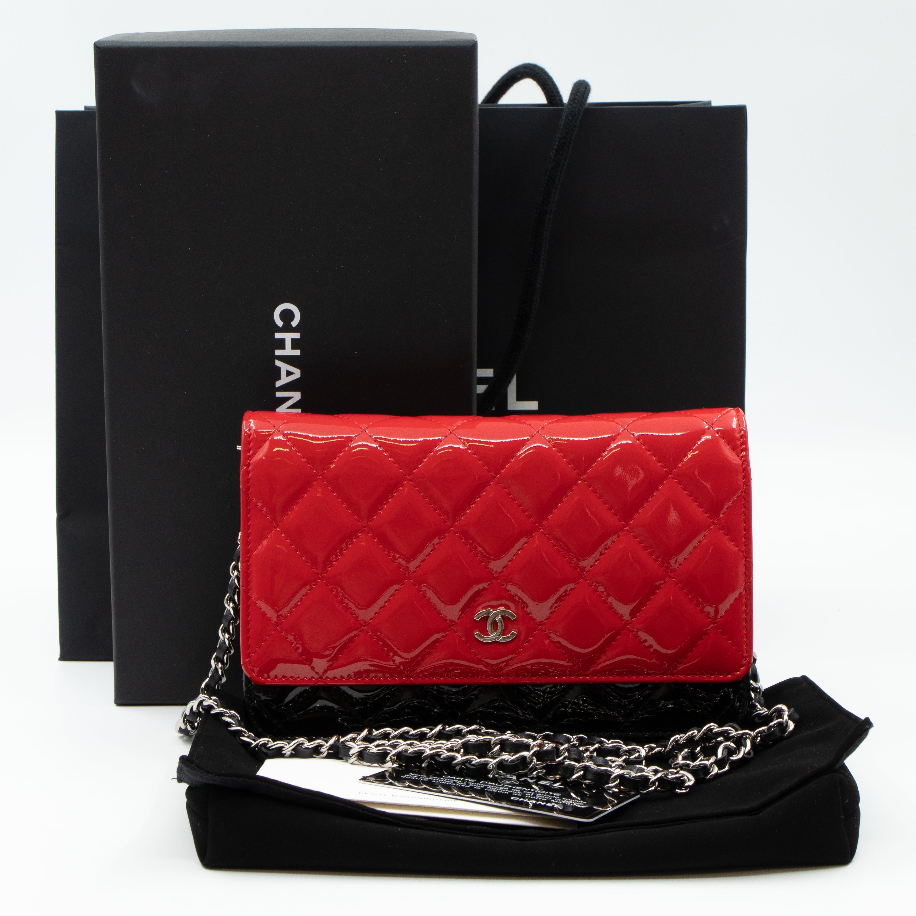 Chanel – Chanel Classic Wallet On Chain Black Red Patent Leather – Queen  Station