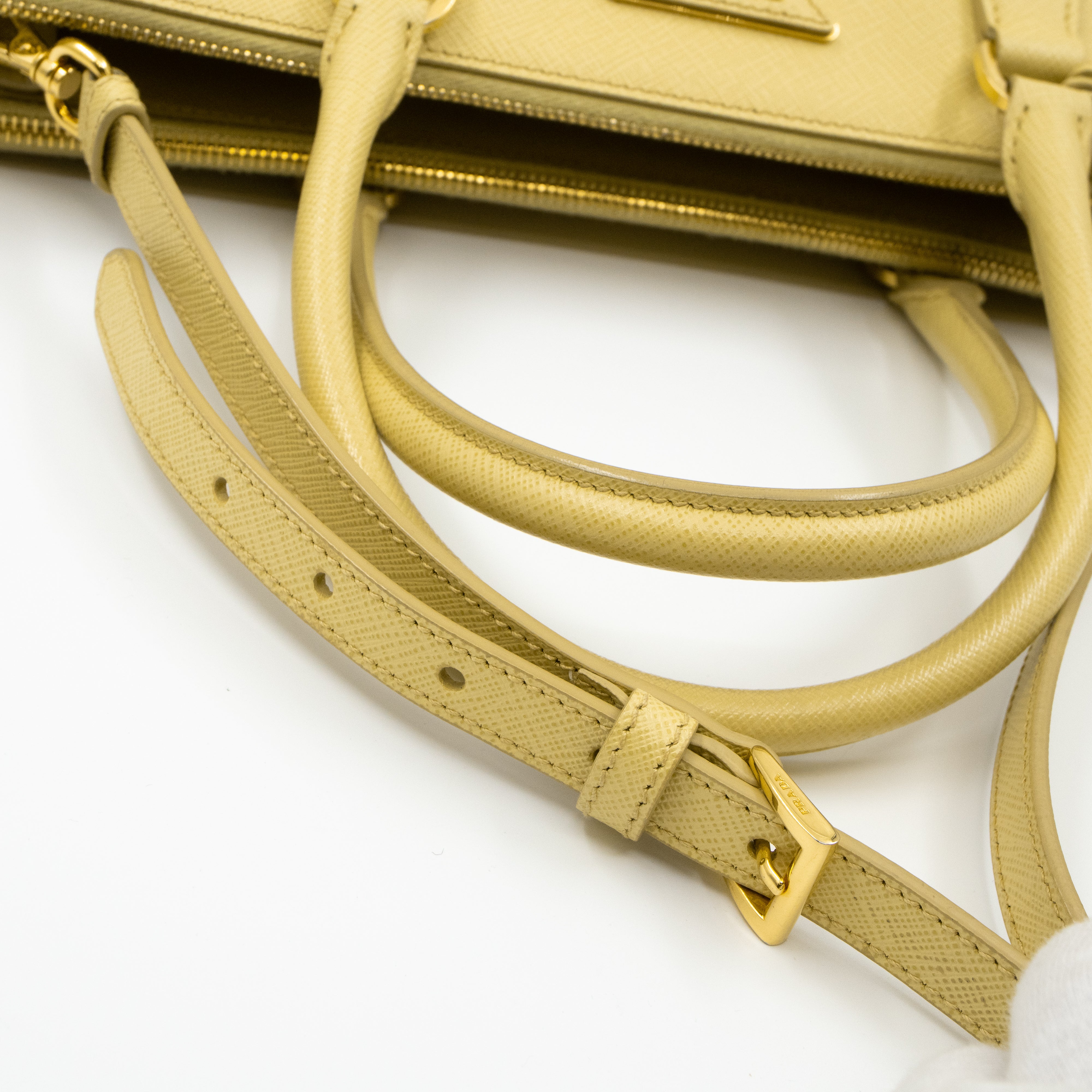 Galleria Large Double Zip Yellow Saffiano