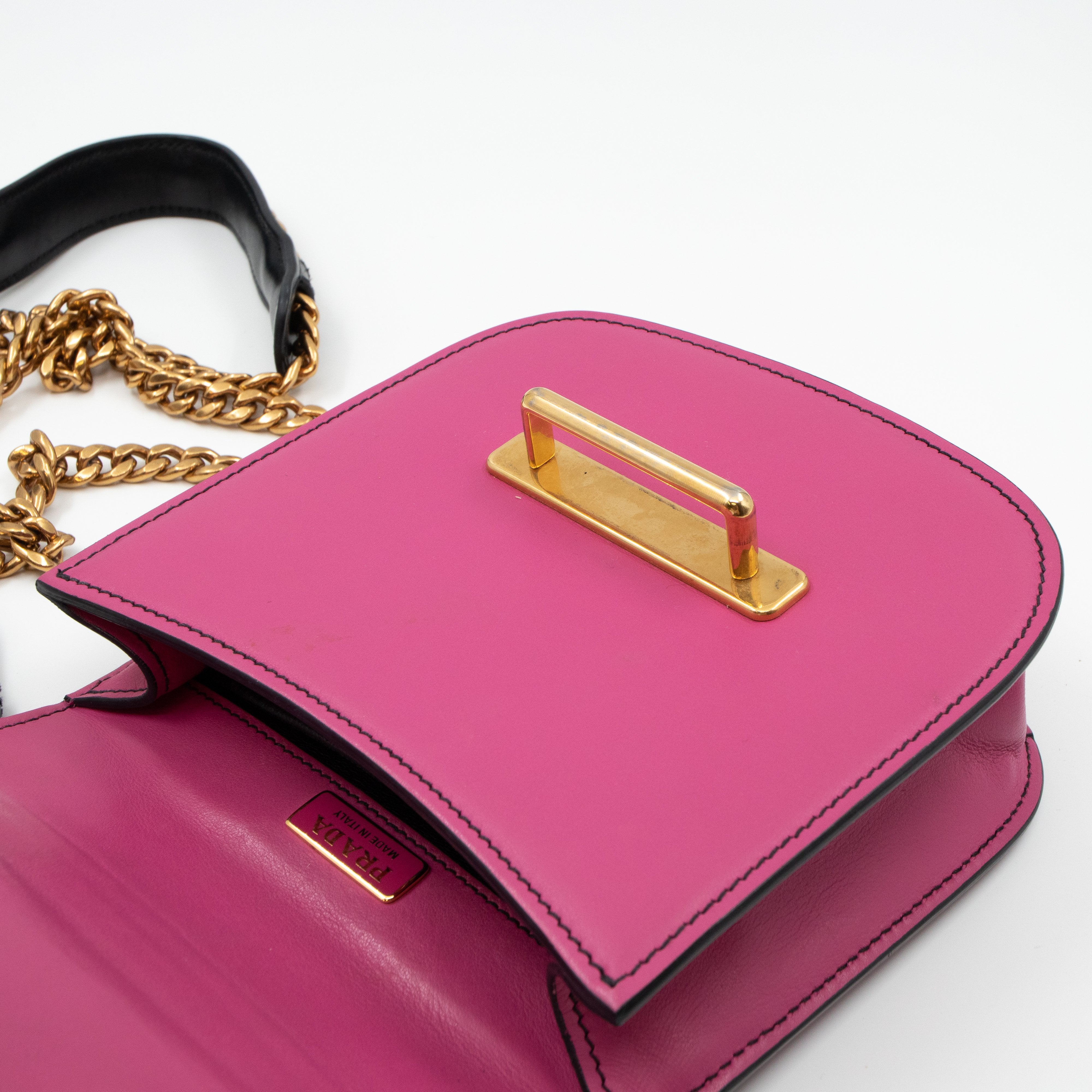 Pionniere City Pink Leather Crossbody Bag