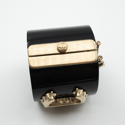 CC Wide Cuff Bracelet Black
