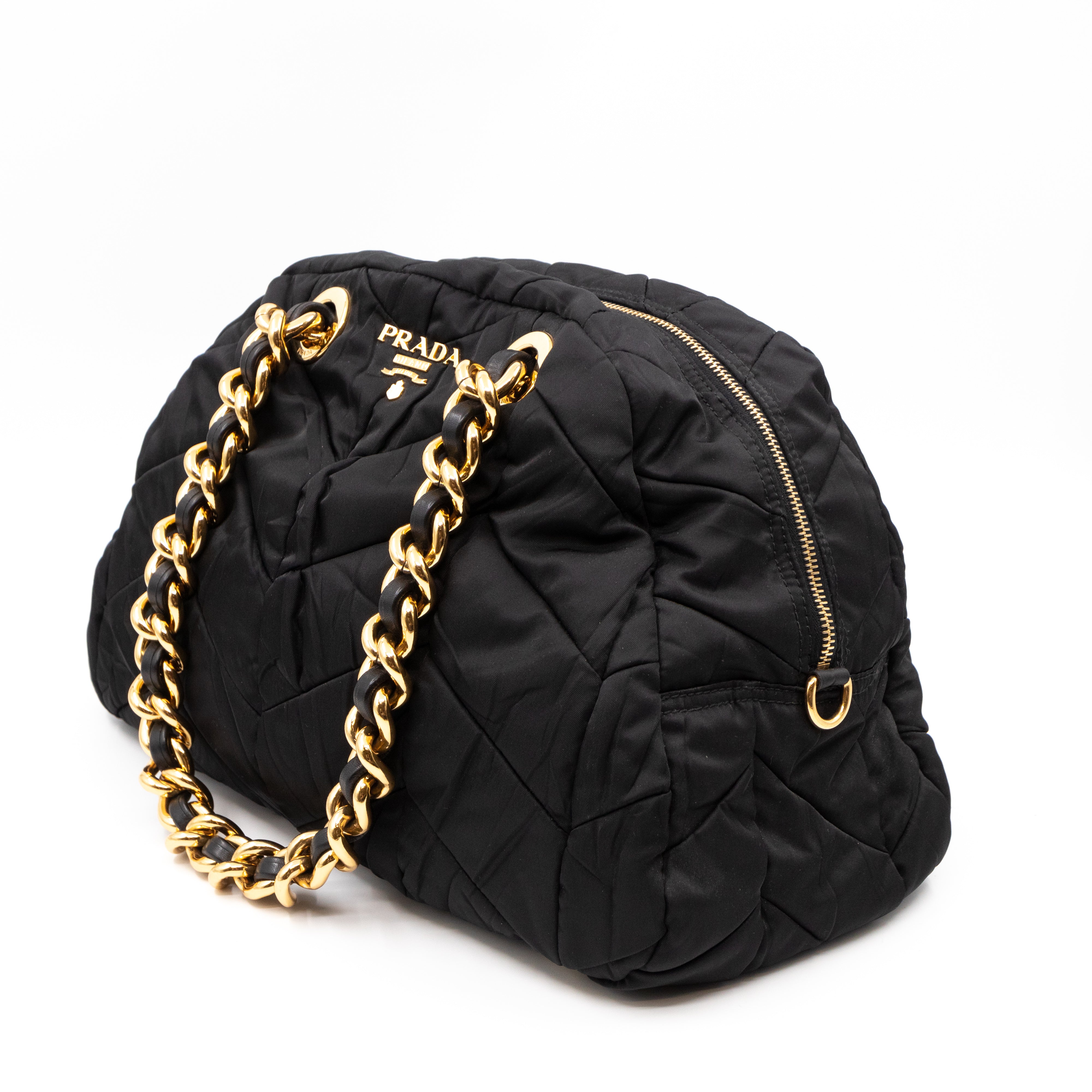 Chain Bowler Bag Black Quilted Tessuto