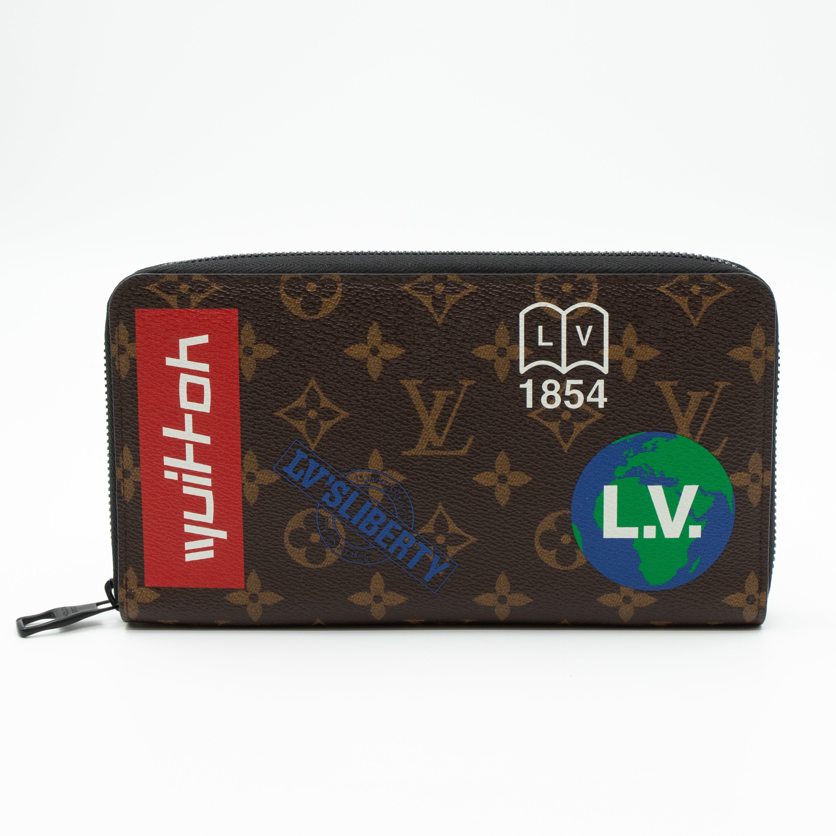 Zippy Organizer Wallet Monogram Logo Story