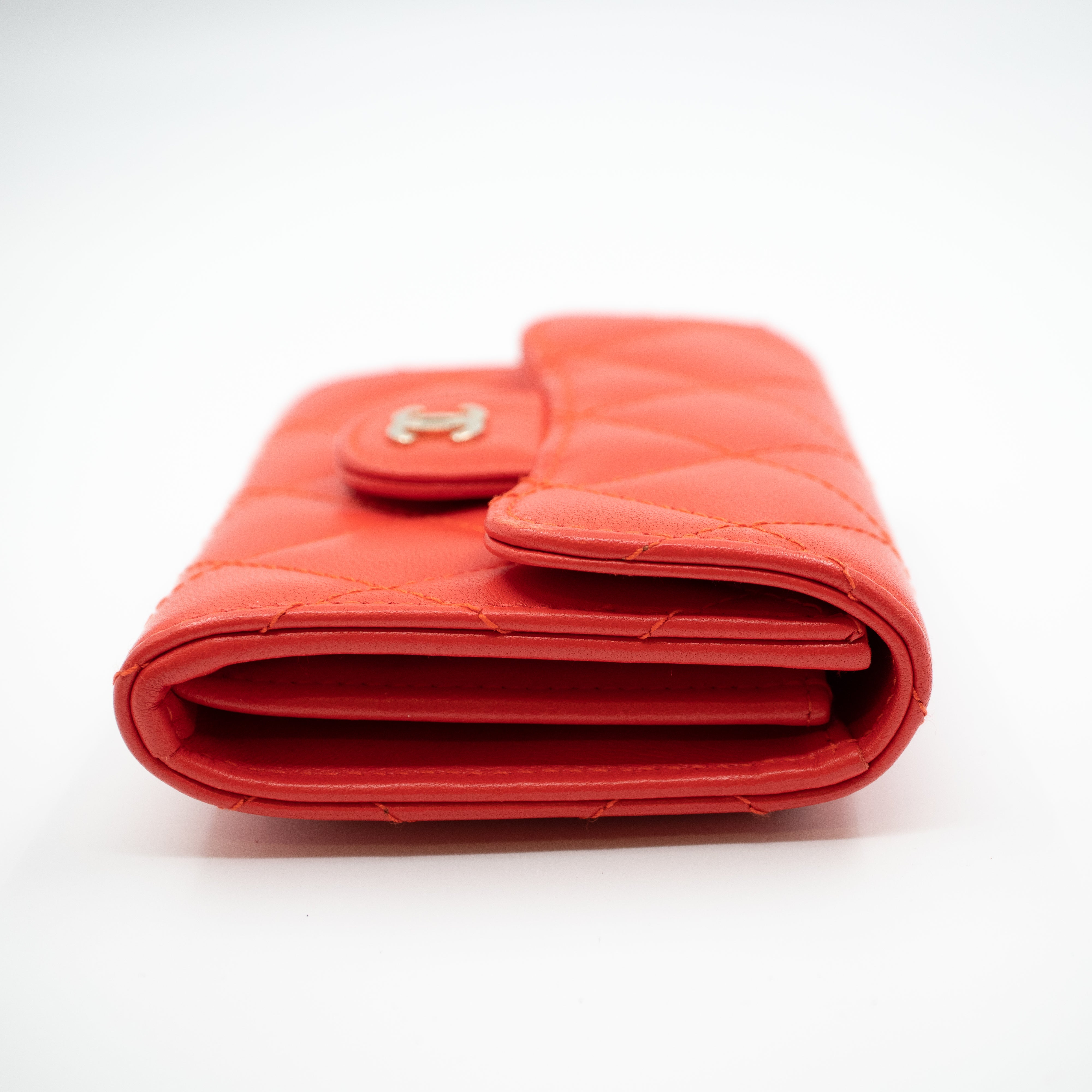 Classic Flap Card Case Coral Leather