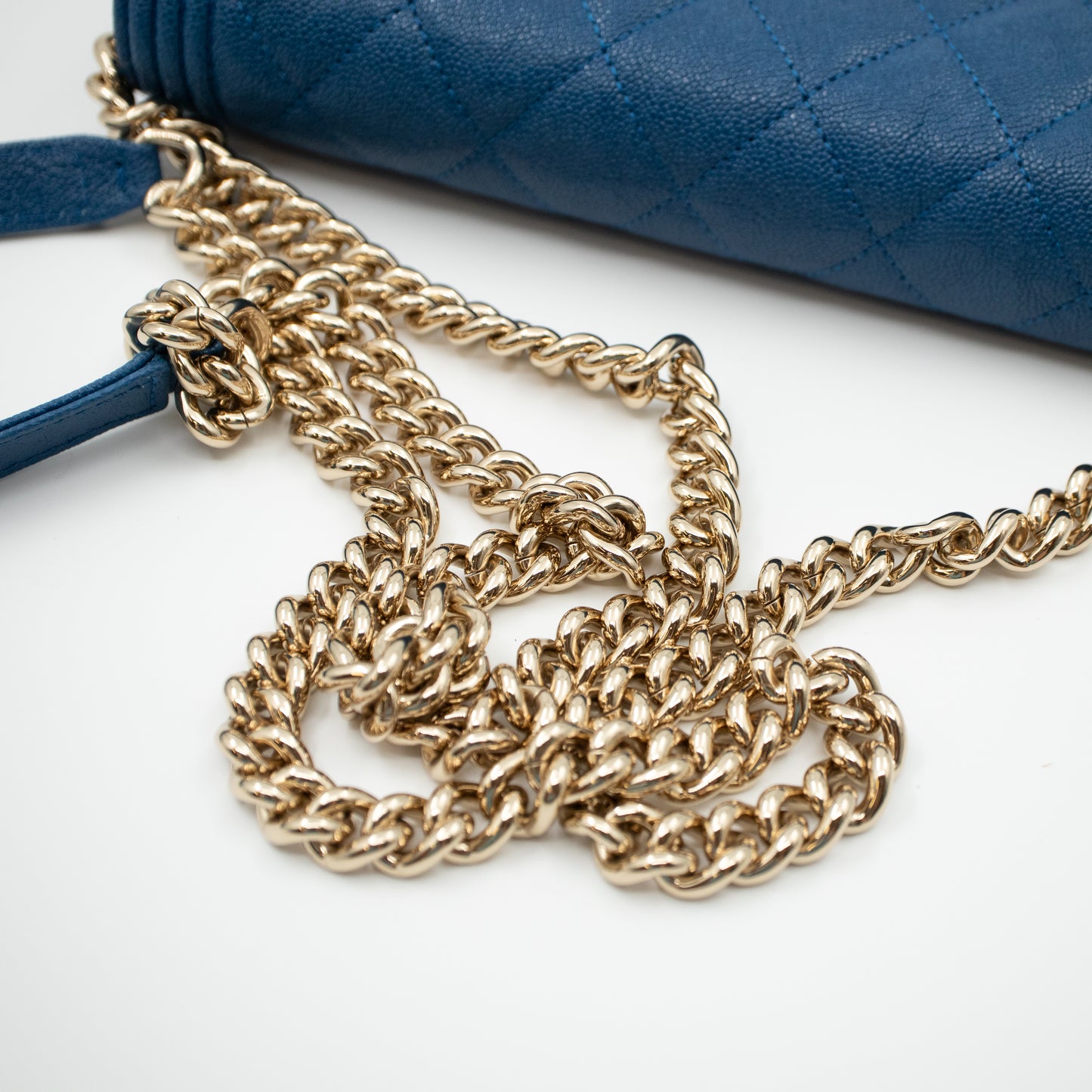 Boy Wallet On Chain Blue Caviar Gold