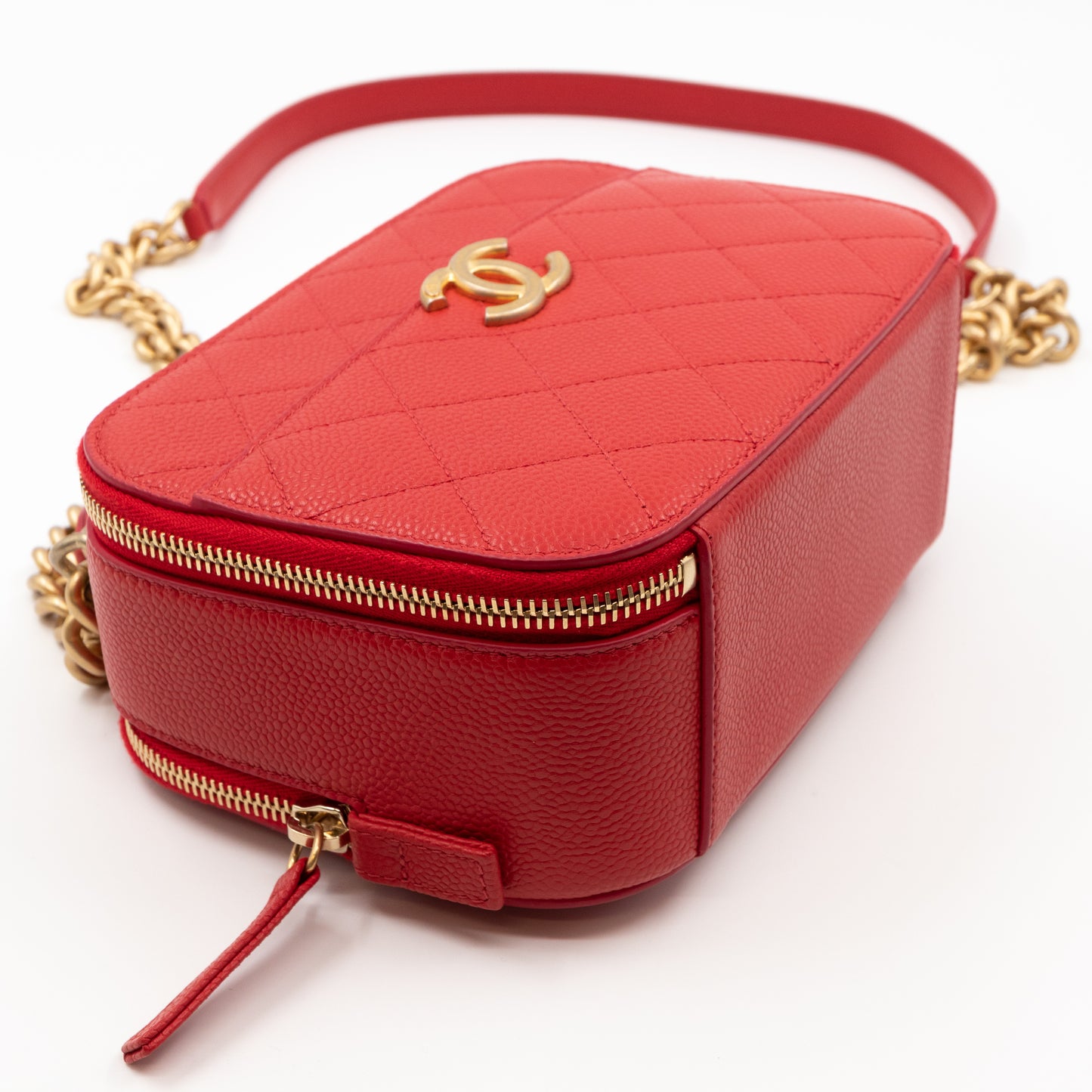 CC Top Handle Camera Bag Small Red Caviar