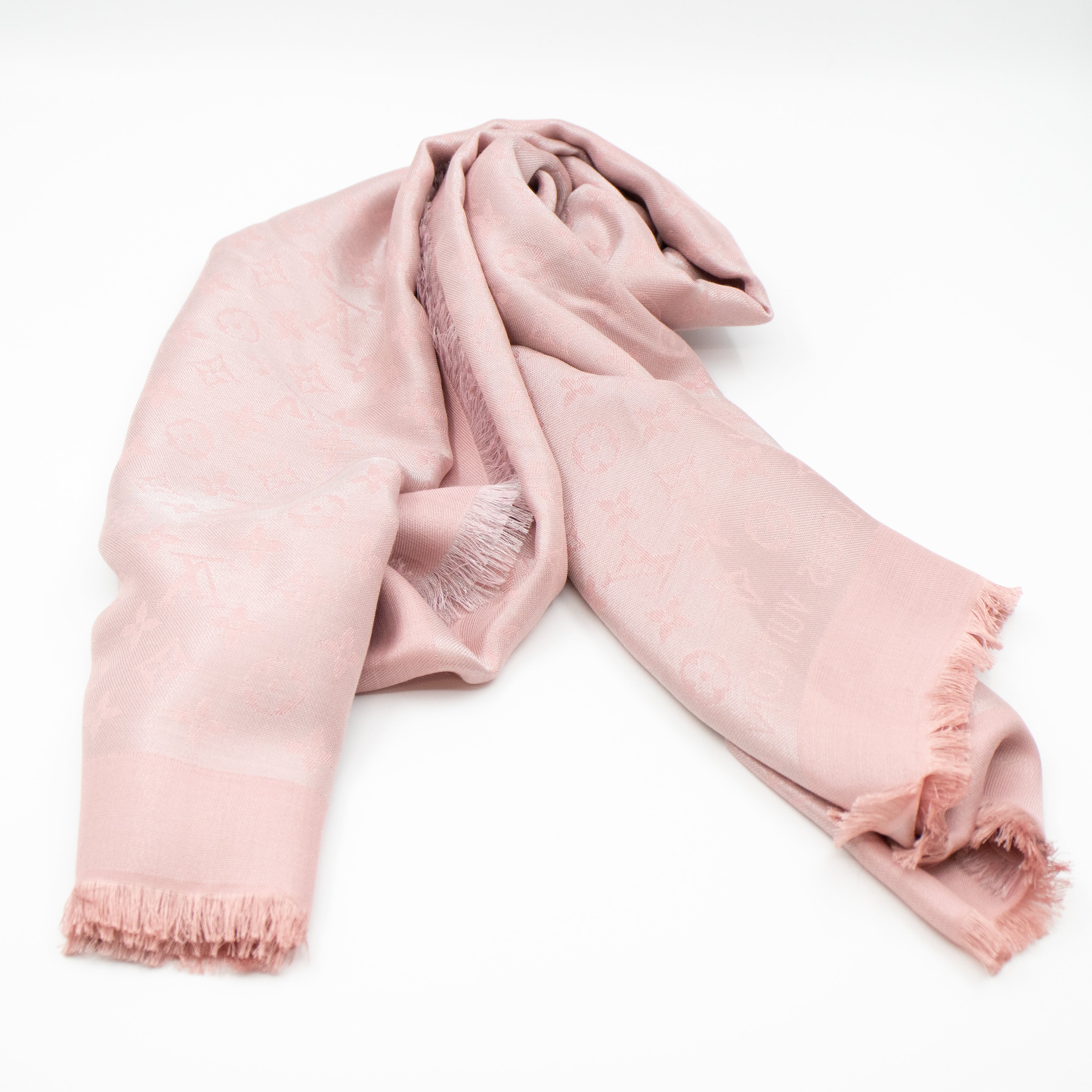 Monogram Shine Shawl Rose Velours