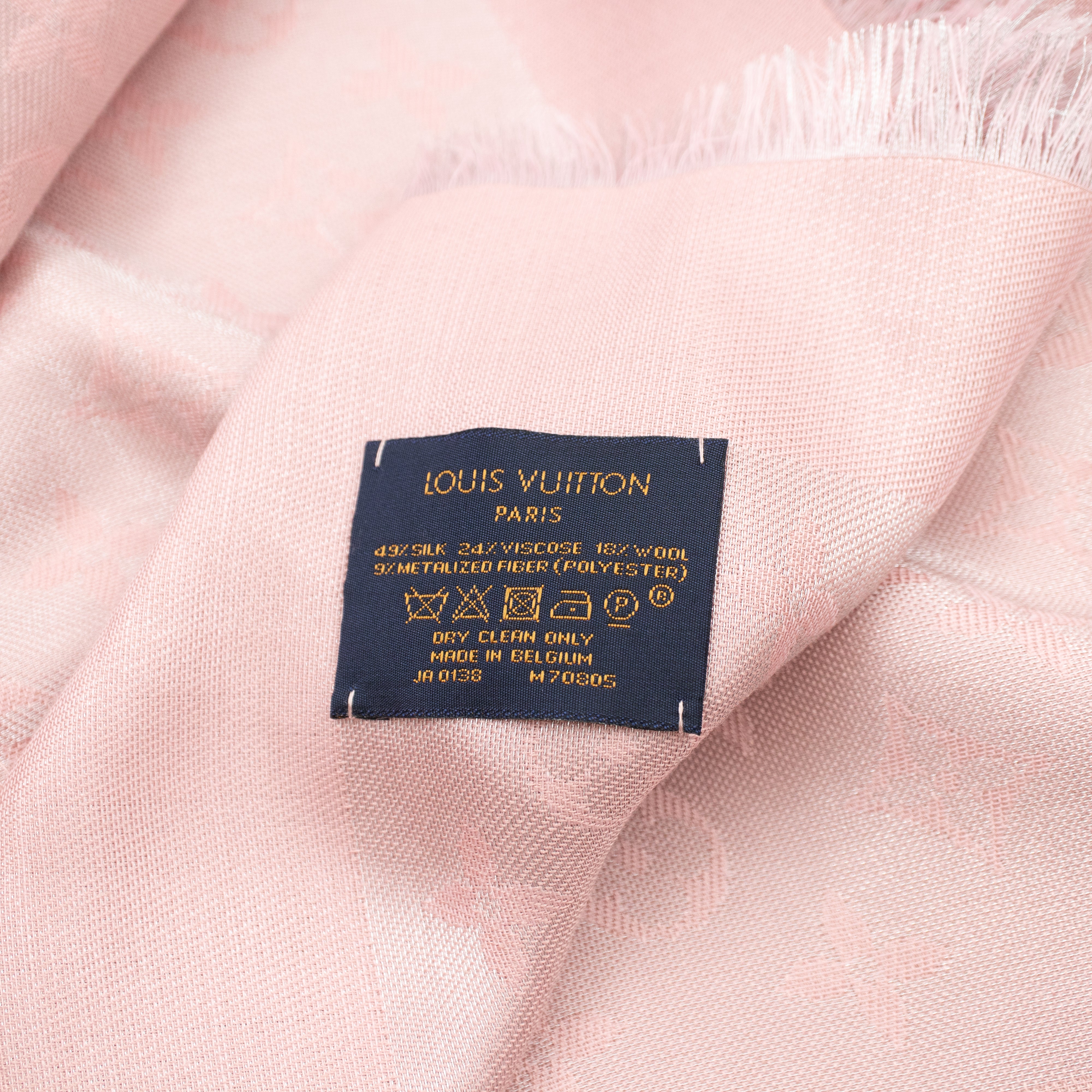 Monogram Shine Shawl Rose Velours