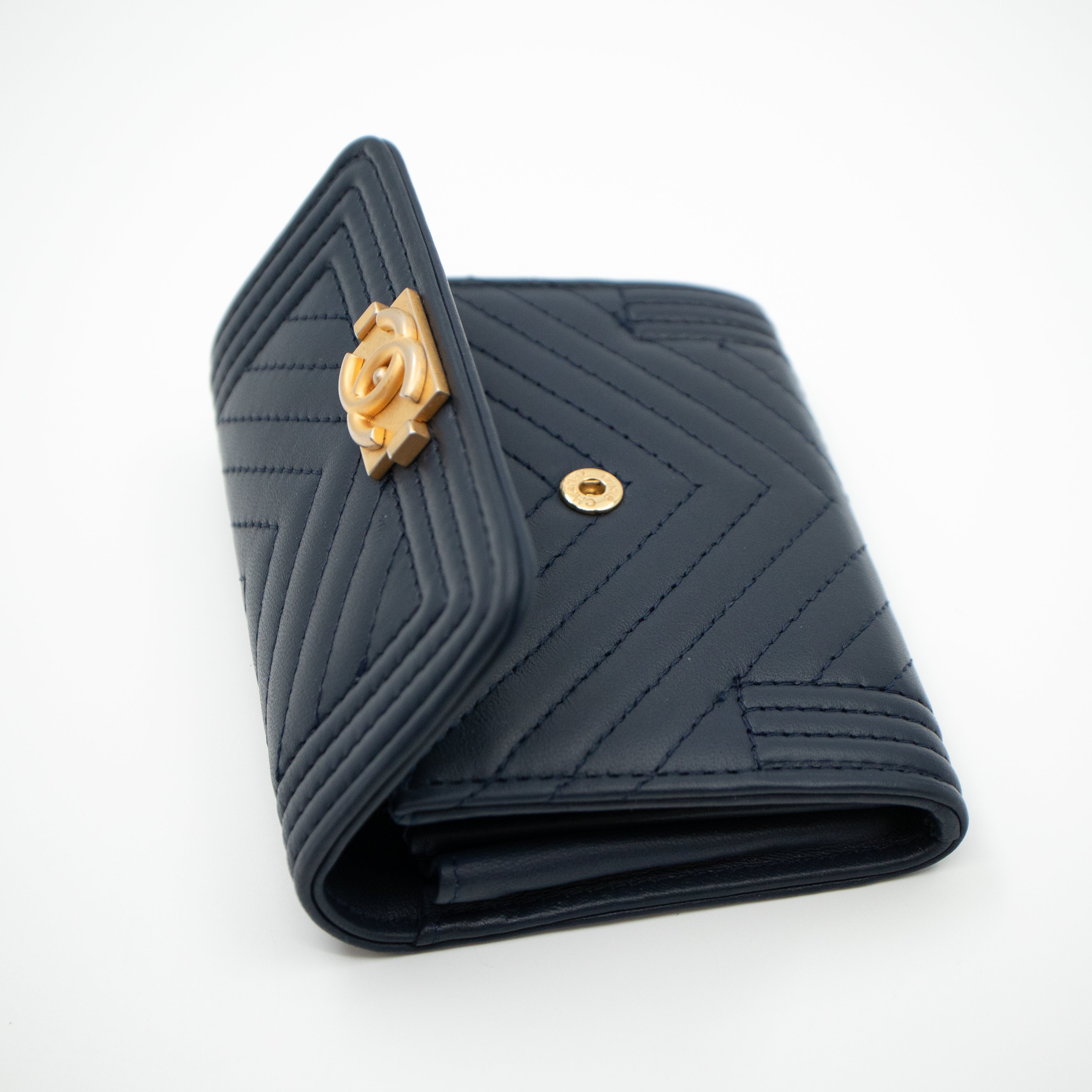 Boy Flap Card Case Navy Leather
