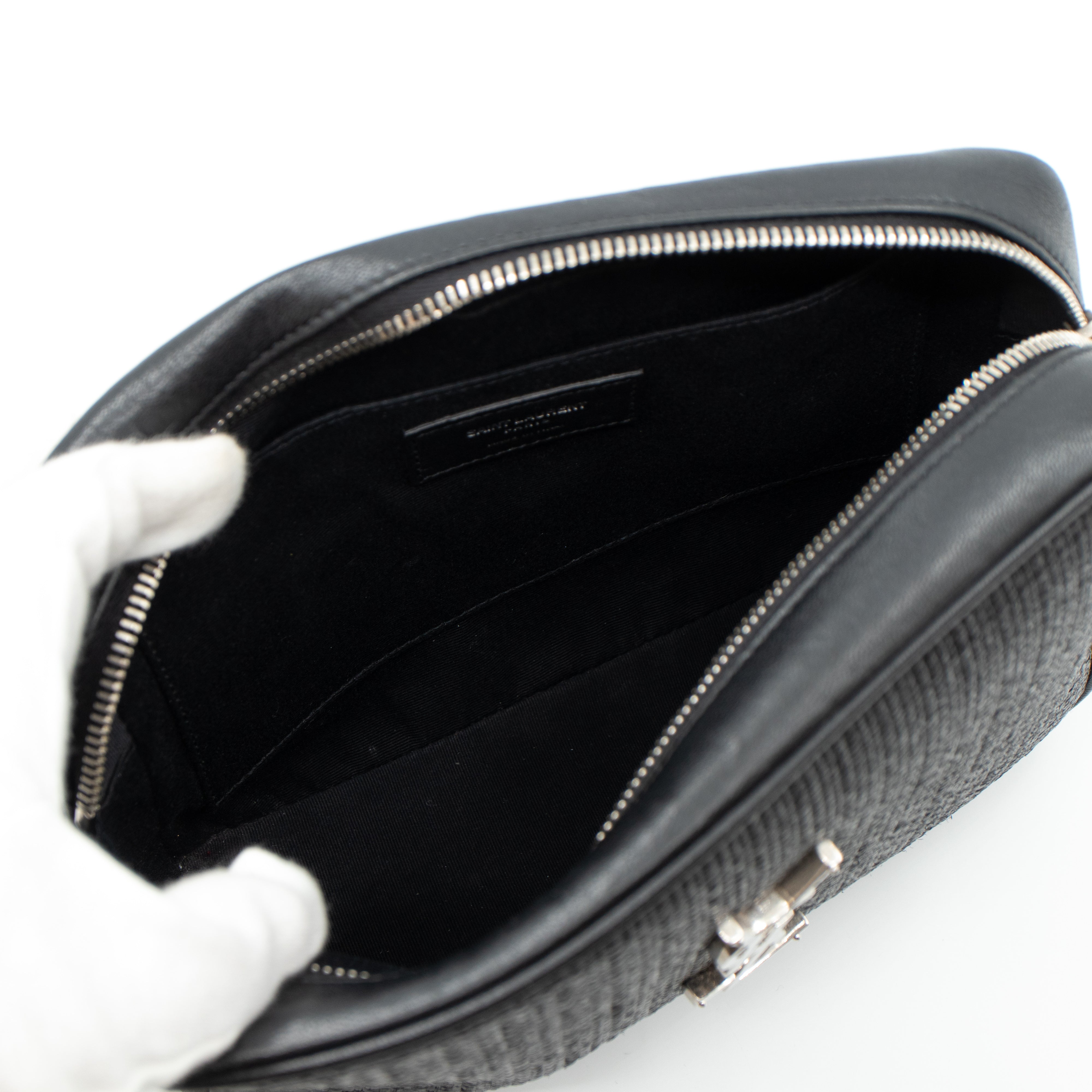 Lou Camera Bag Raffia Black