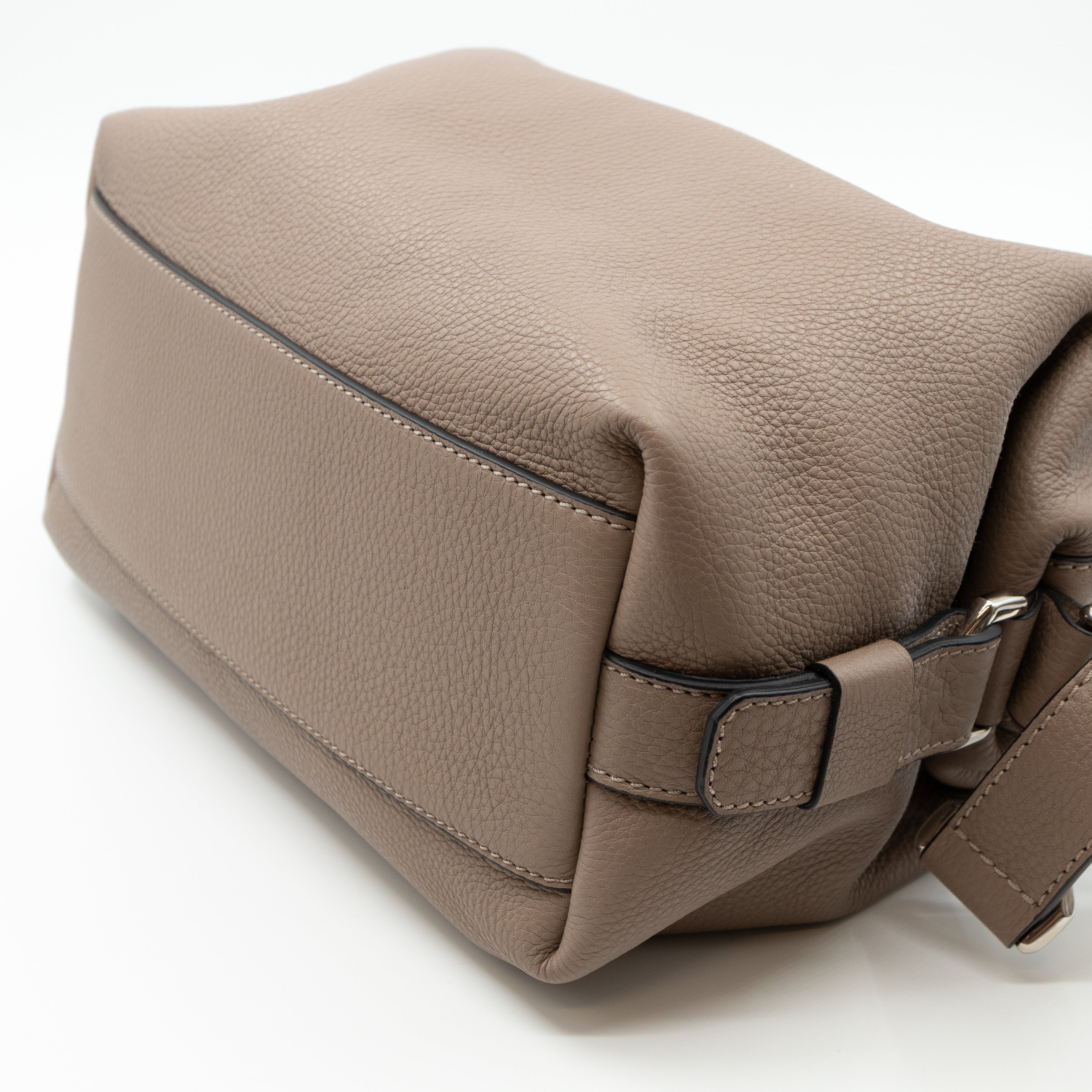 Nightingale Small Mastic Leather