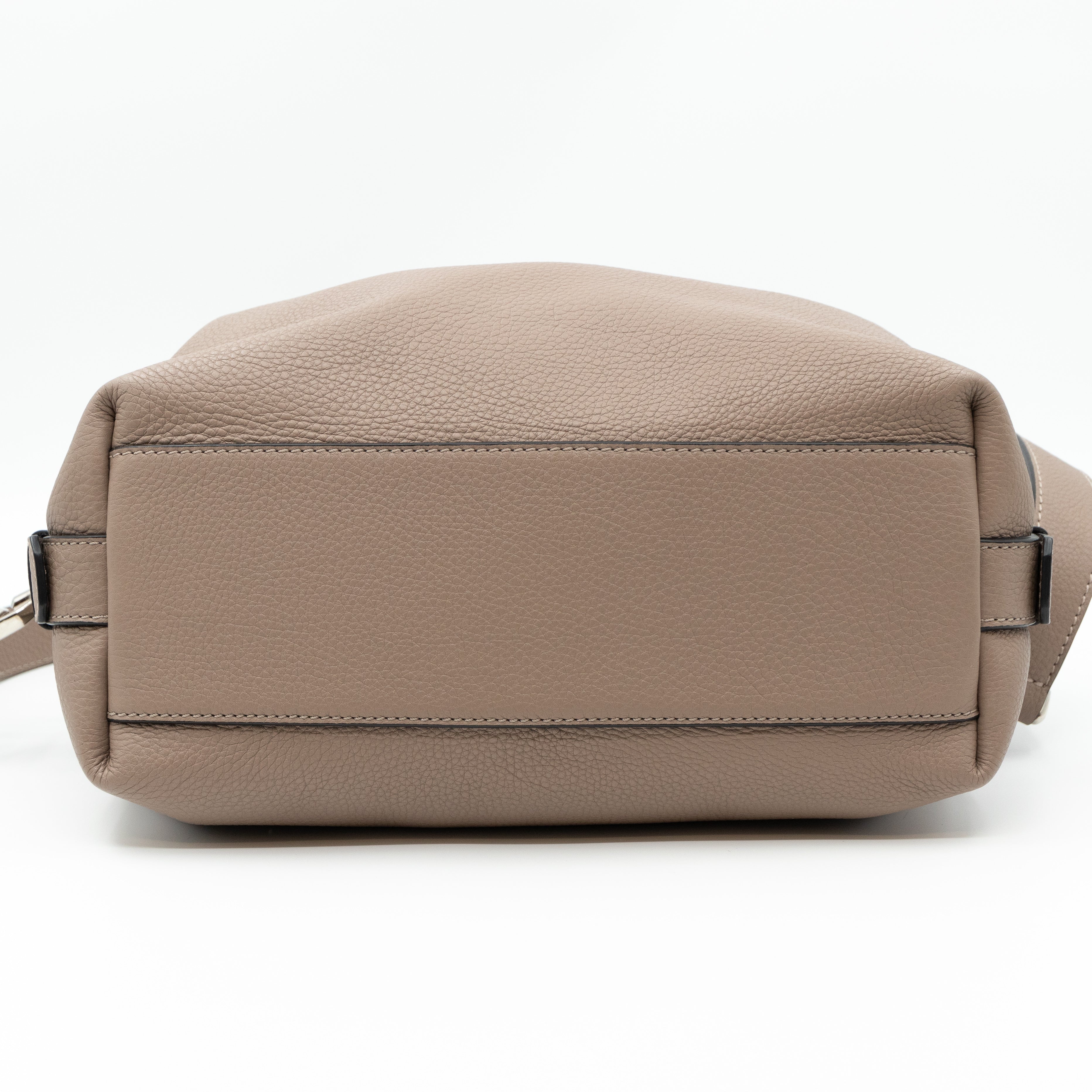 Nightingale Small Mastic Leather