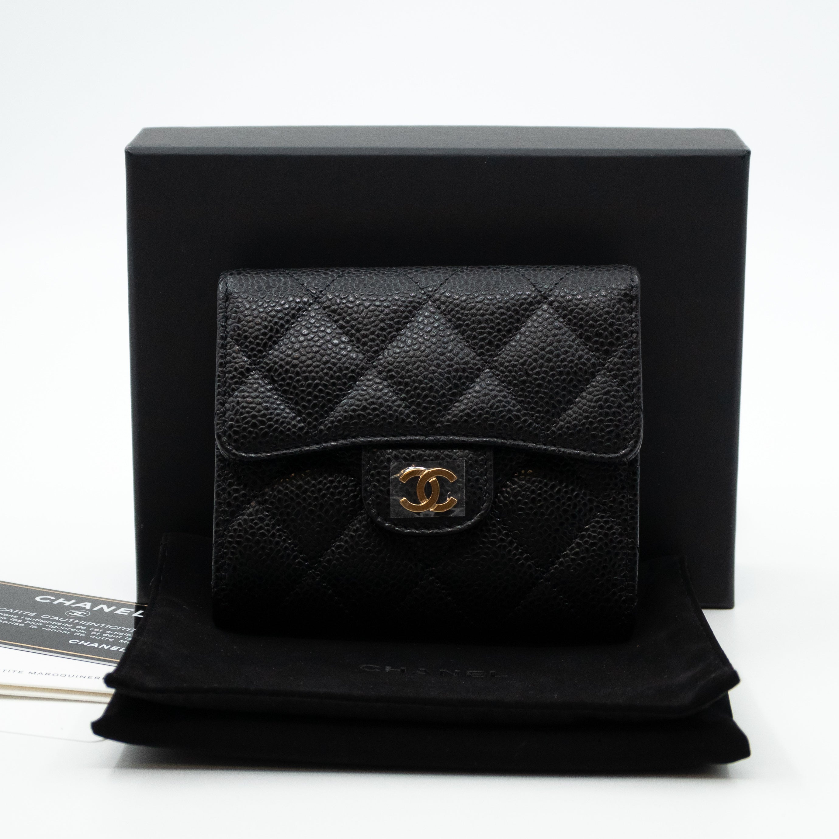 chanel small black caviar wallet