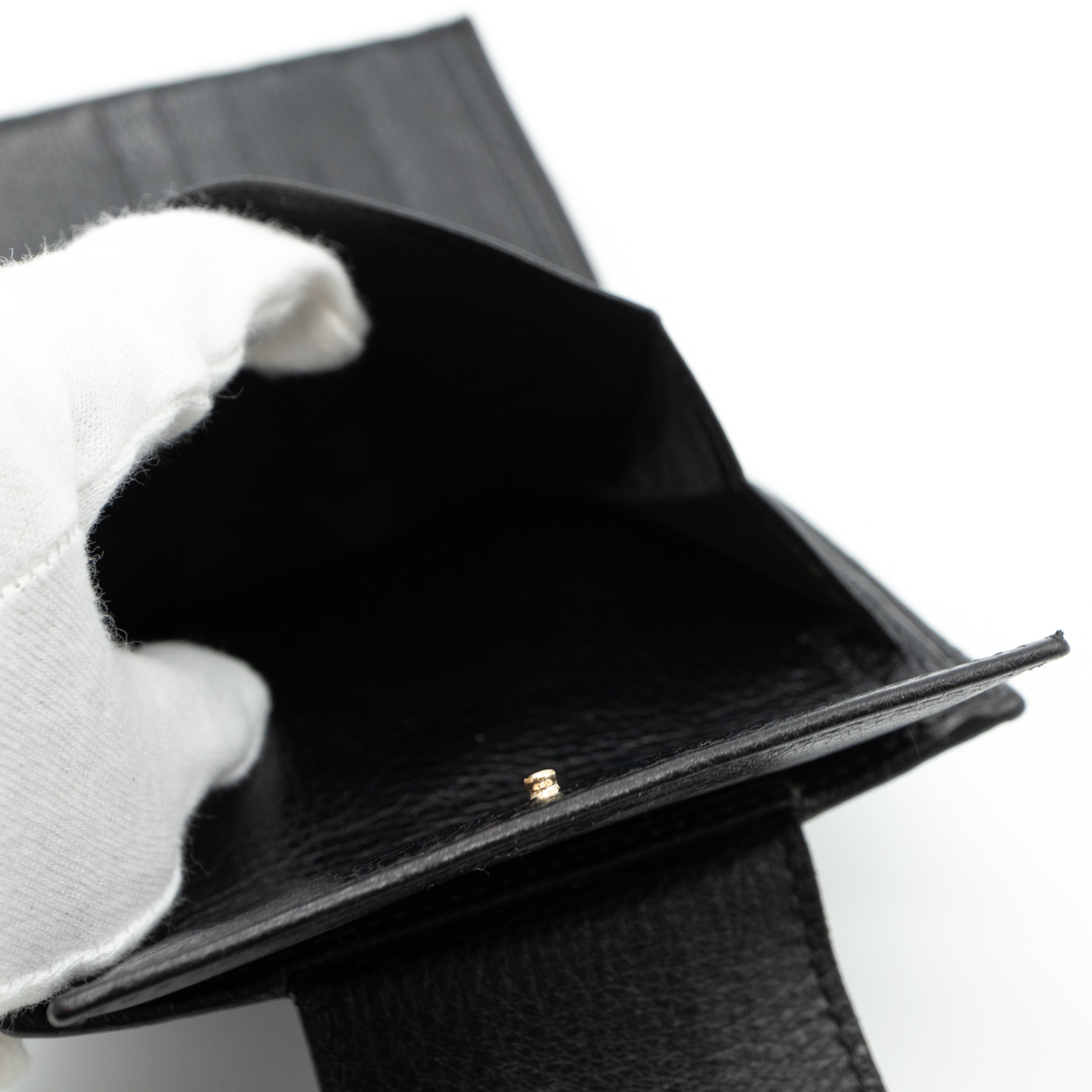 Compact Flap Wallet Black Leather
